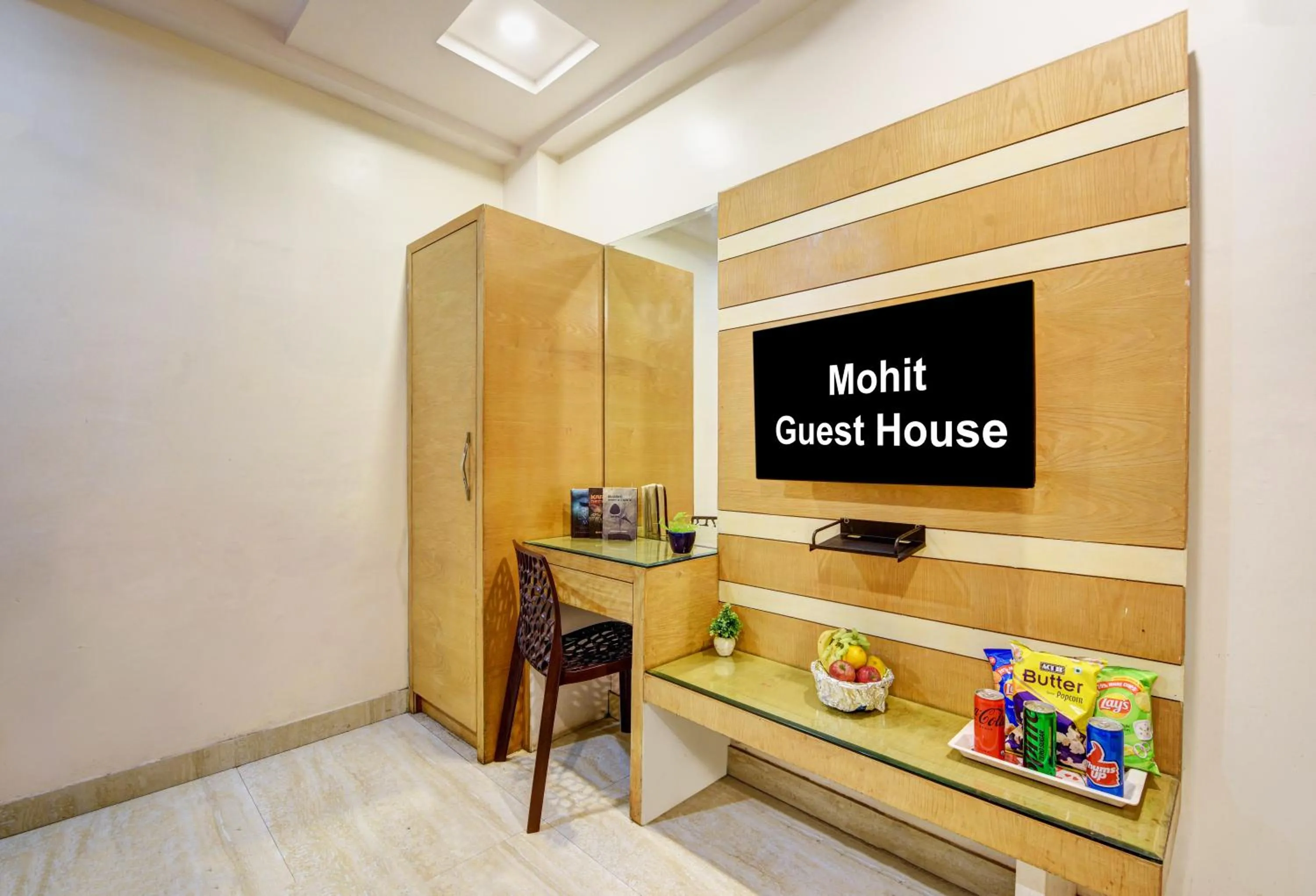 Sea view in The Hotel Mohit -5 Minutes Walk From New Delhi Railway Station - Paharganj