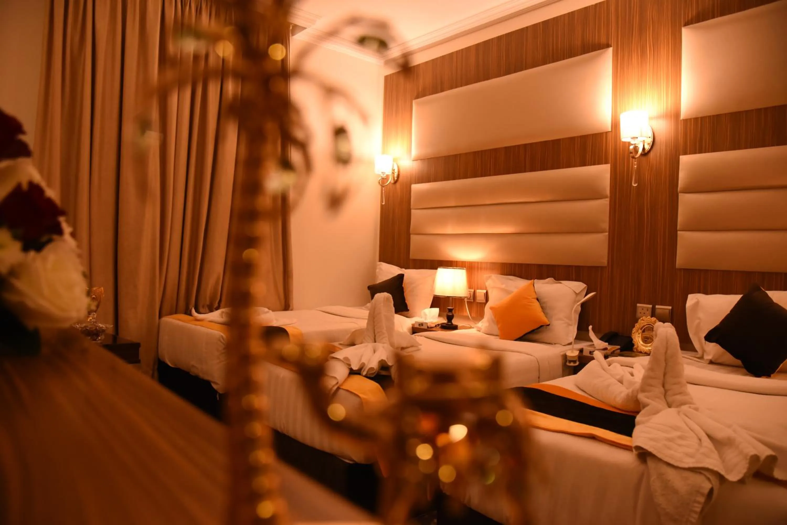 Bed in فندق قصر الاندلس الذهبي - Alandalus golden palace Hotel