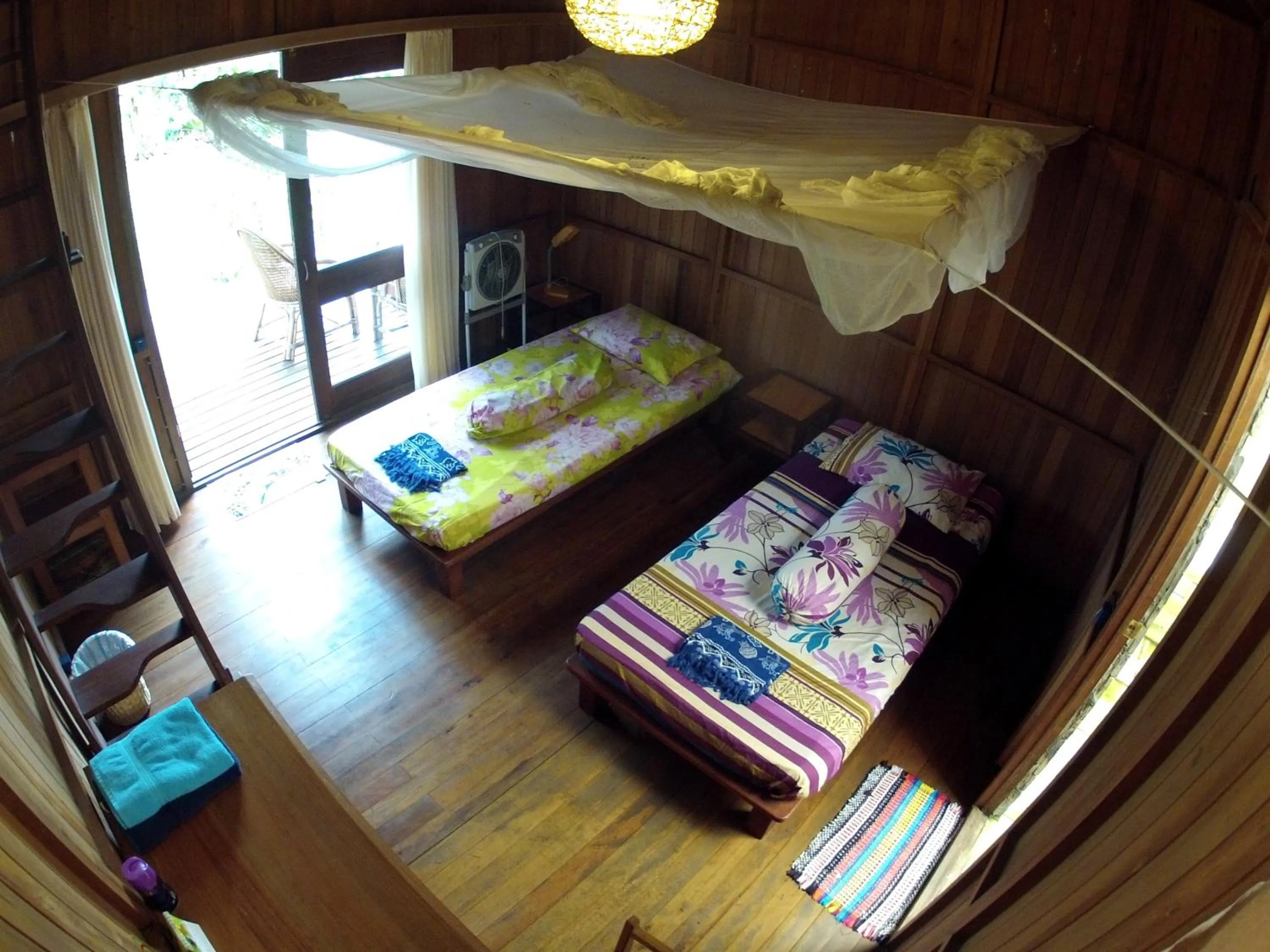 Balcony/Terrace, Bed in Bukit Raya Guesthouse