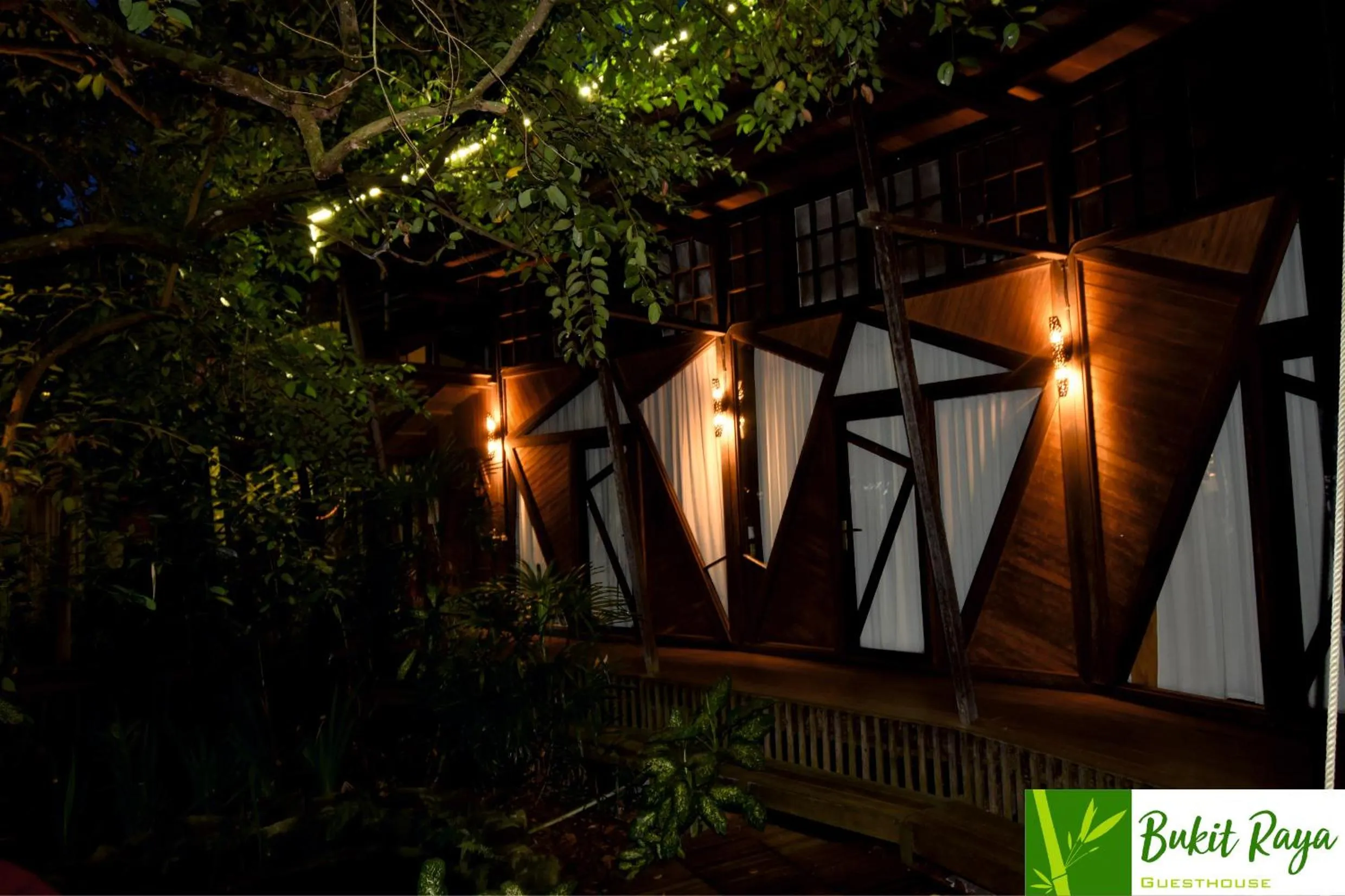 Patio in Bukit Raya Guesthouse