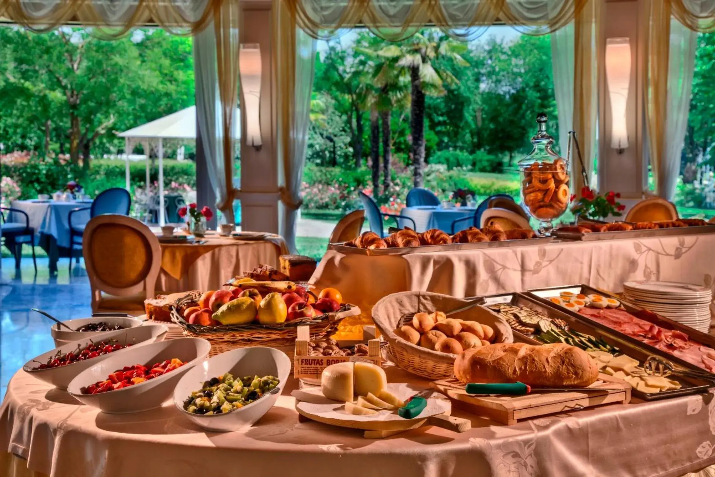 Restaurant/places to eat in Park Hotel Junior Restaurant/places to eat in Park Hotel Junior