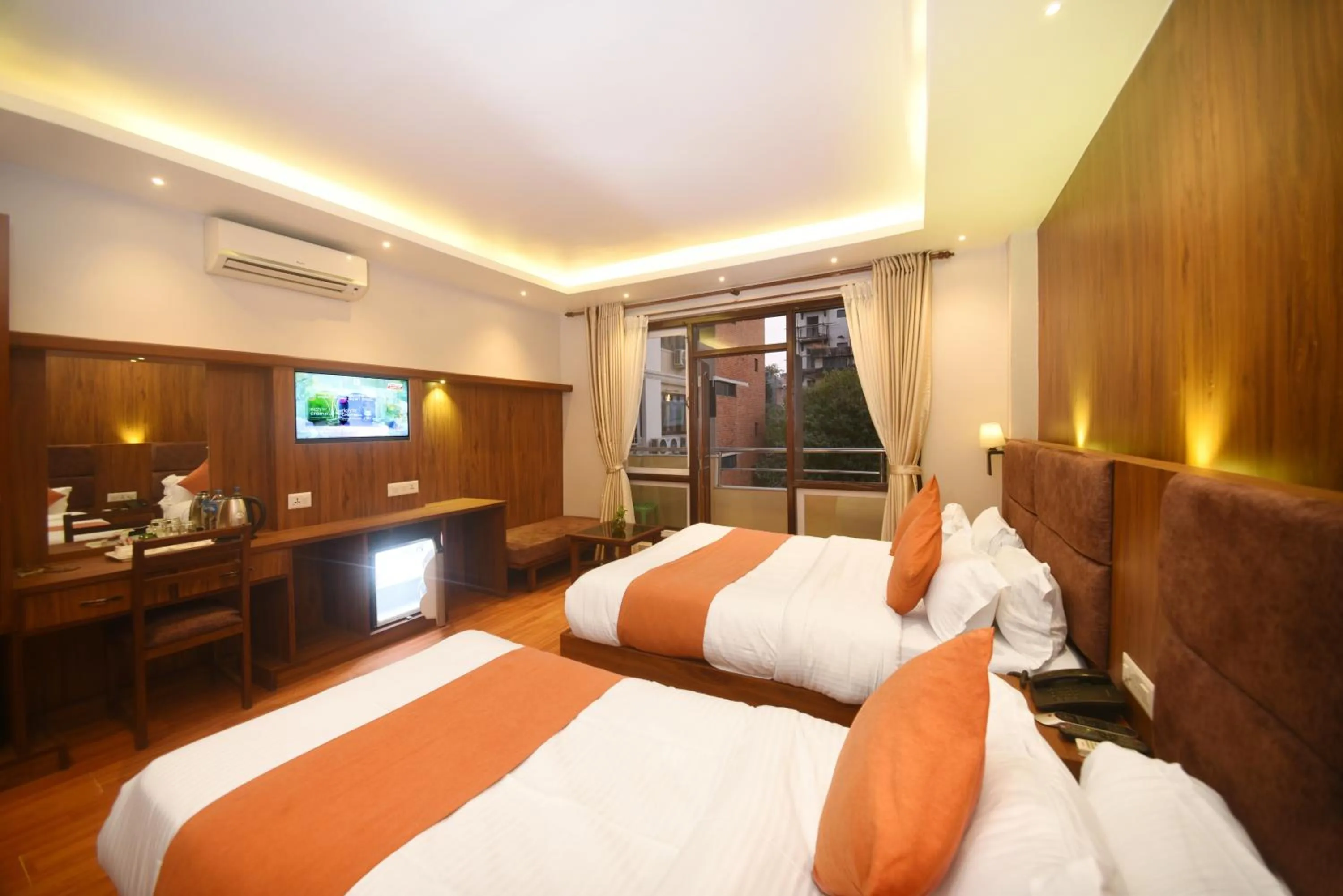 Balcony/Terrace, Bed in Hotel Mums Home