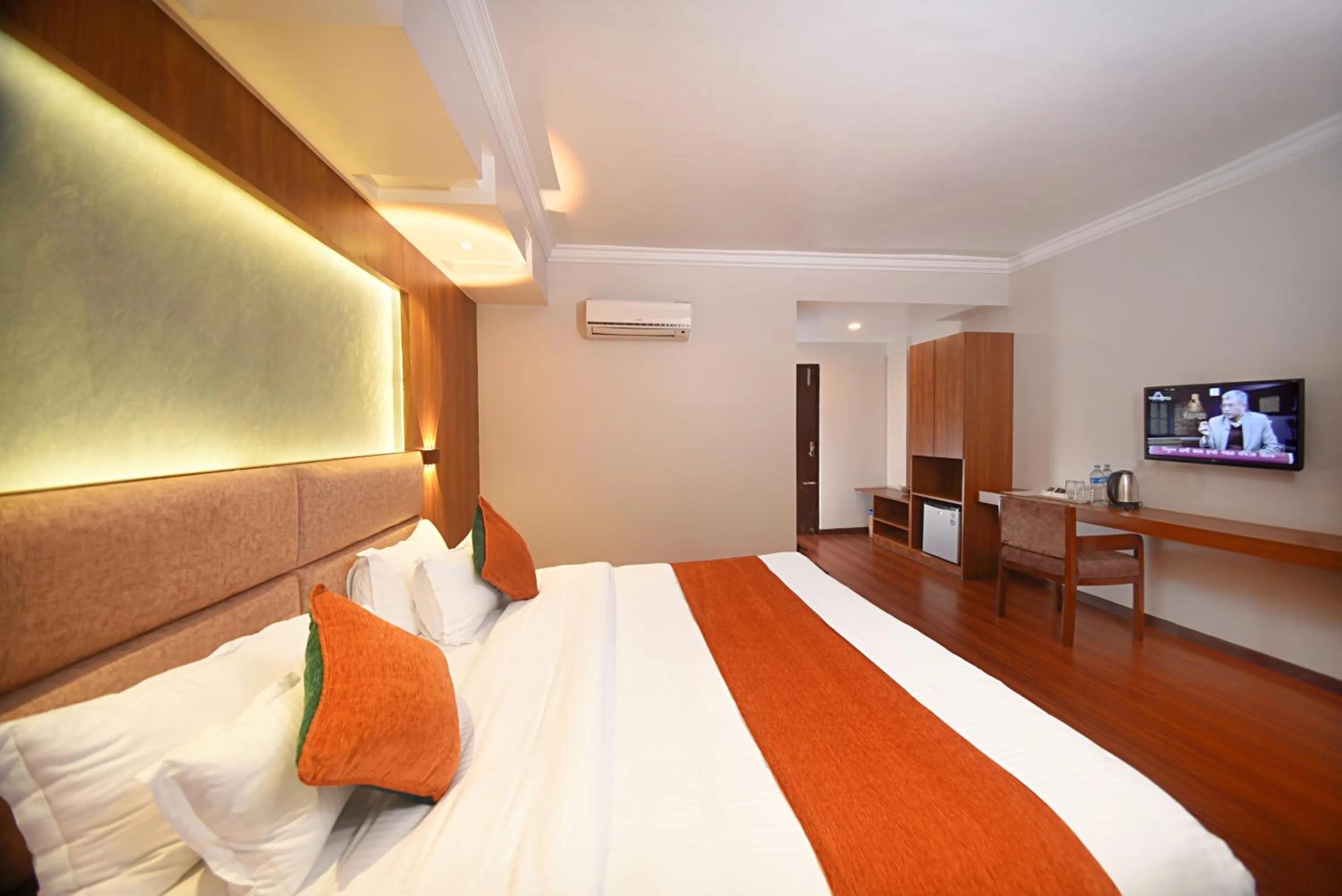 Bedroom, Bed in Hotel Mums Home