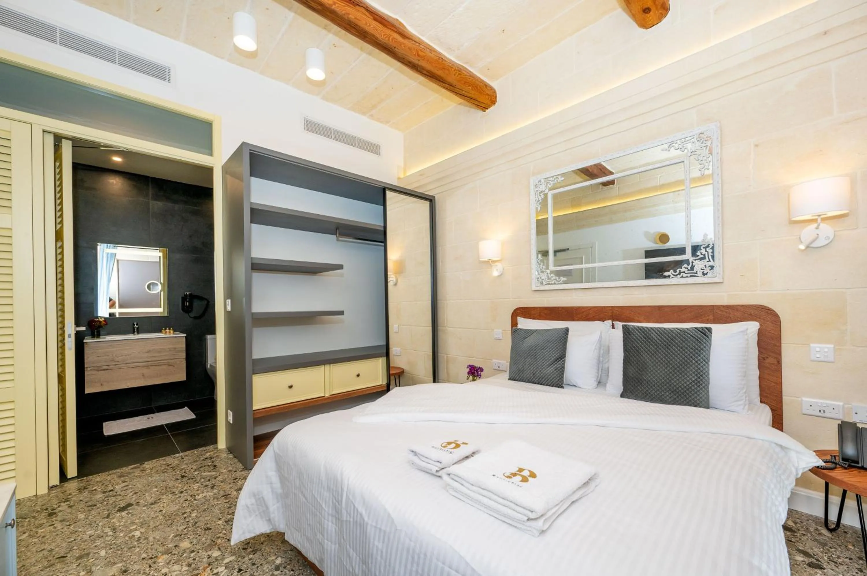 Bedroom, Bed in Battistini Boutique Living and Spa, Victoria, Gozo