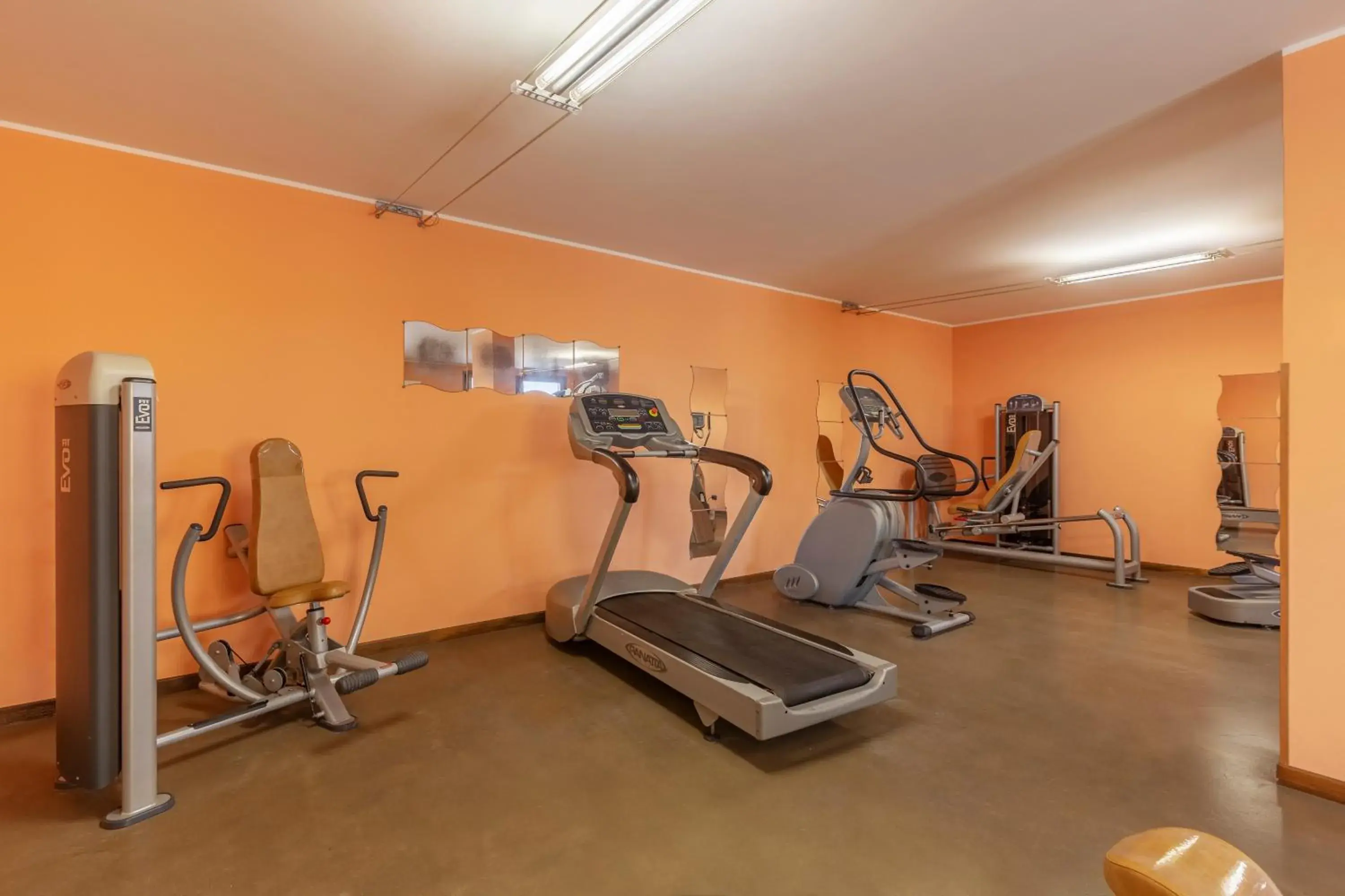 Fitness centre/facilities in Villa Zina Family Resort Fitness centre/facilities in Villa Zina Family Resort
