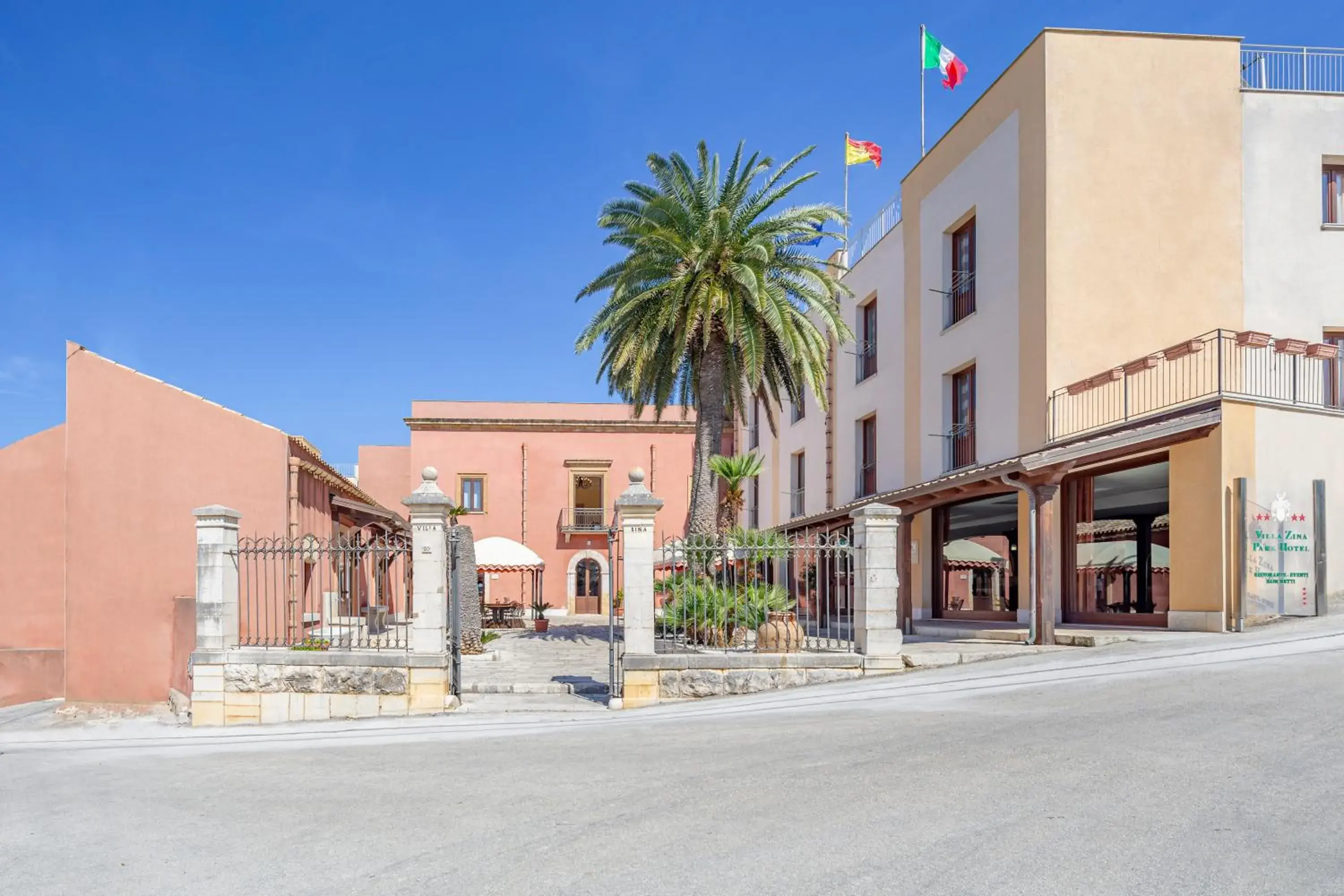 Street view in Villa Zina Family Resort Street view in Villa Zina Family Resort