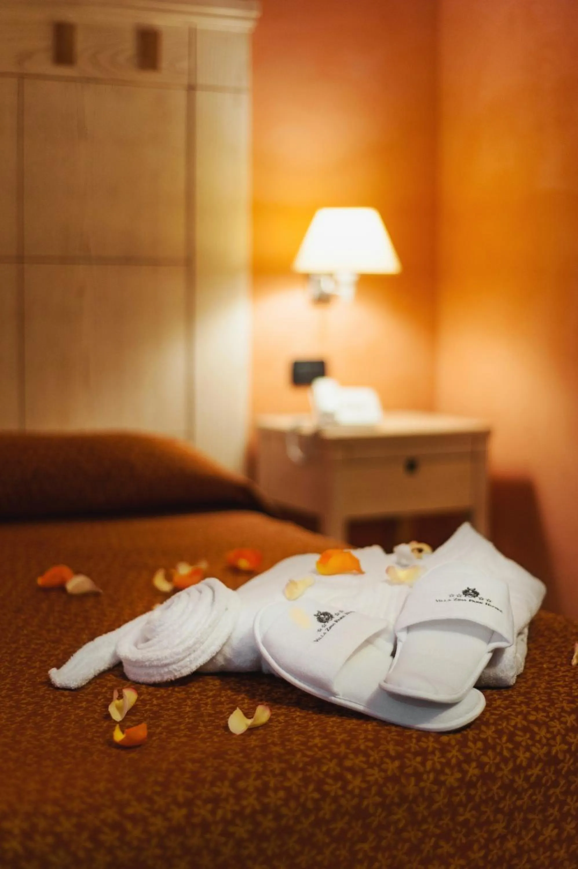 Bedroom, Bed in Villa Zina Family Resort