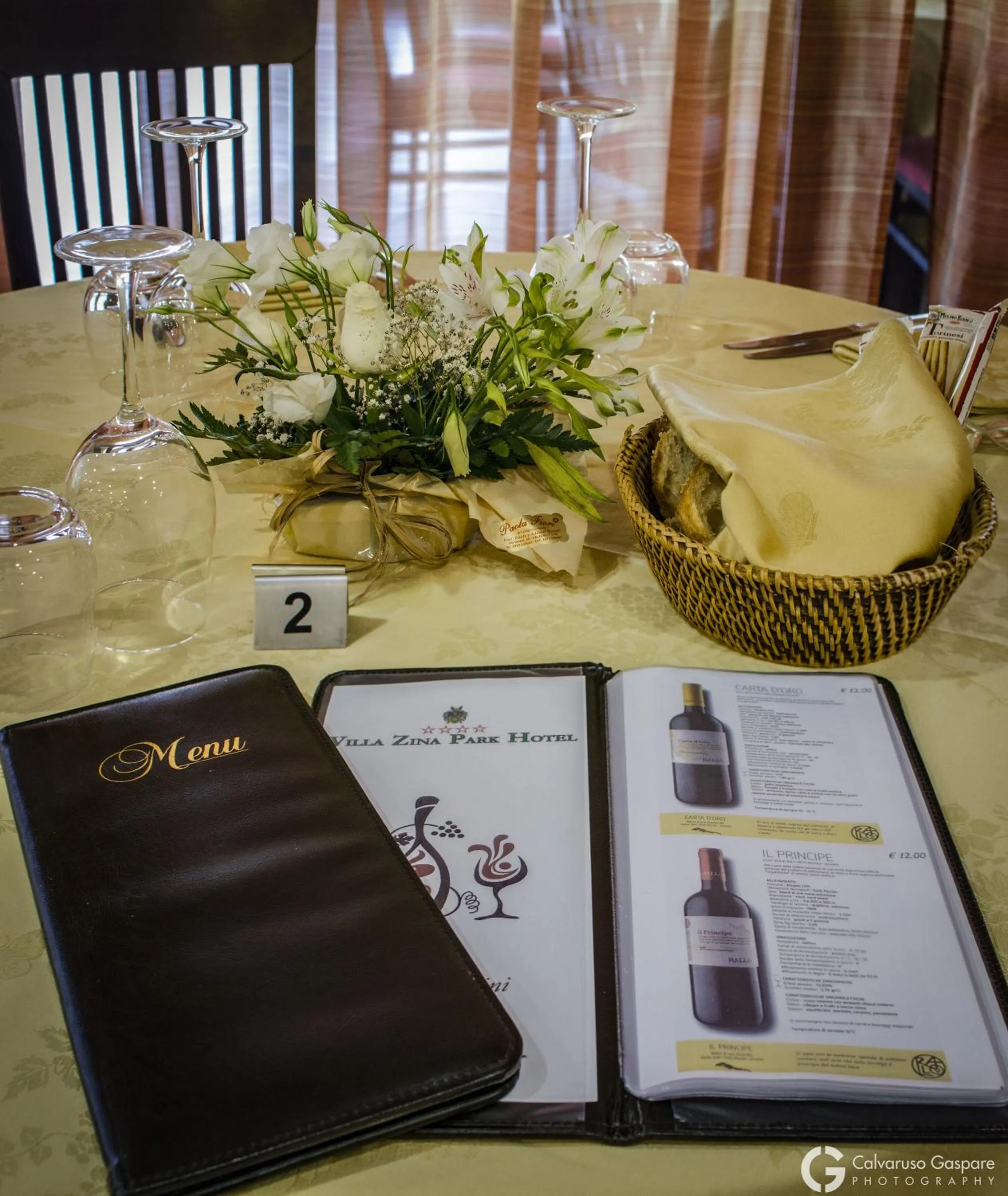 Food and drinks in Villa Zina Family Resort