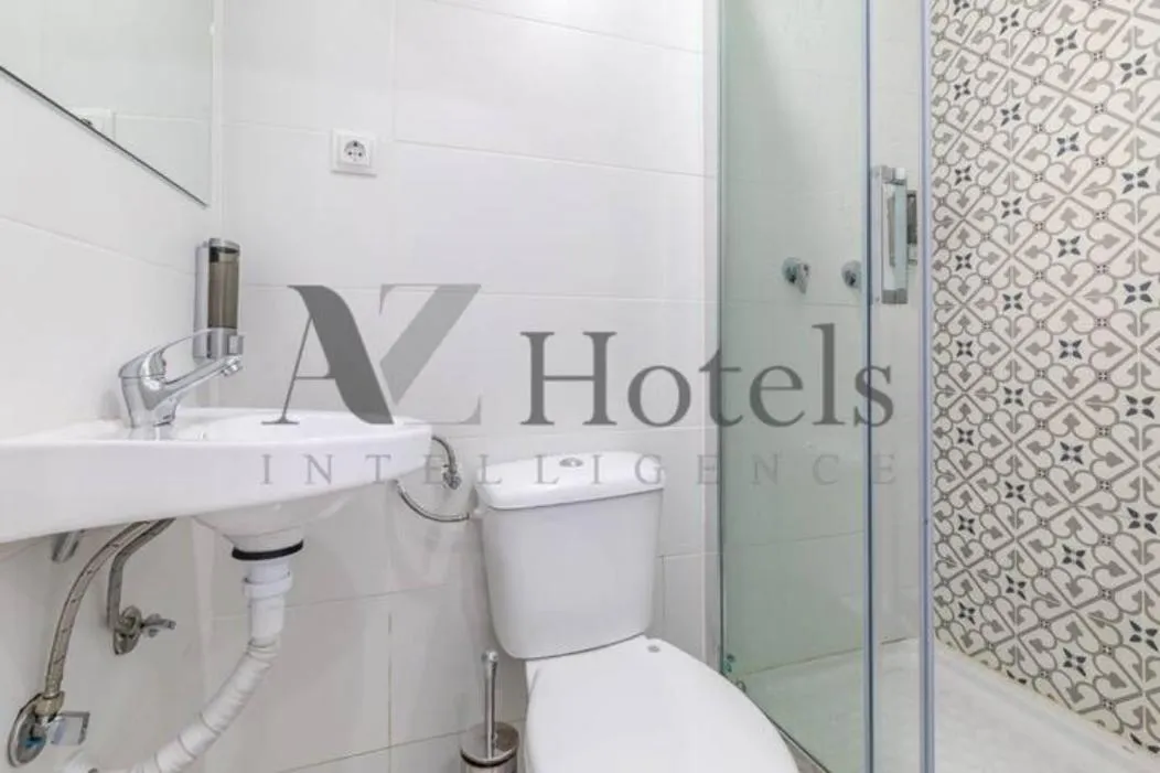 Shower in AYZ Elcano - Auto check-in property
