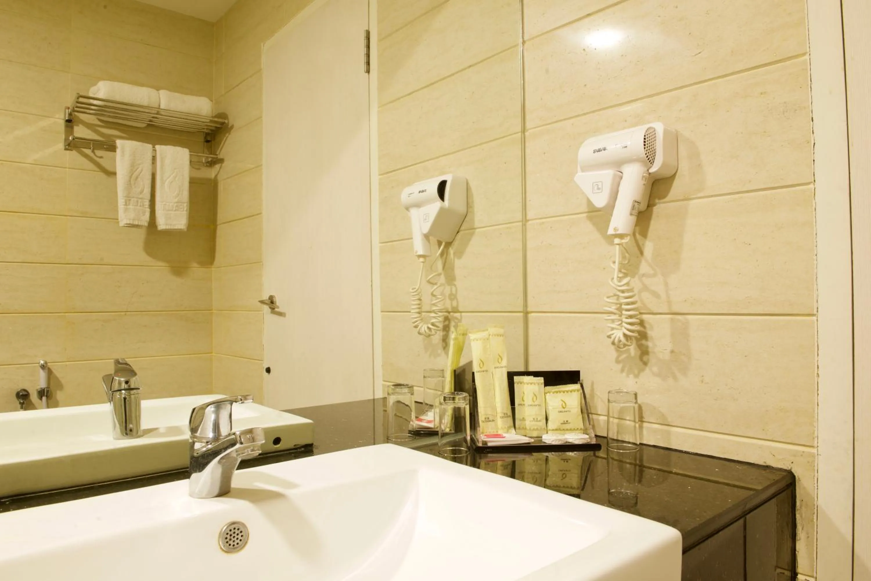 Bathroom in Dreamtel Jakarta