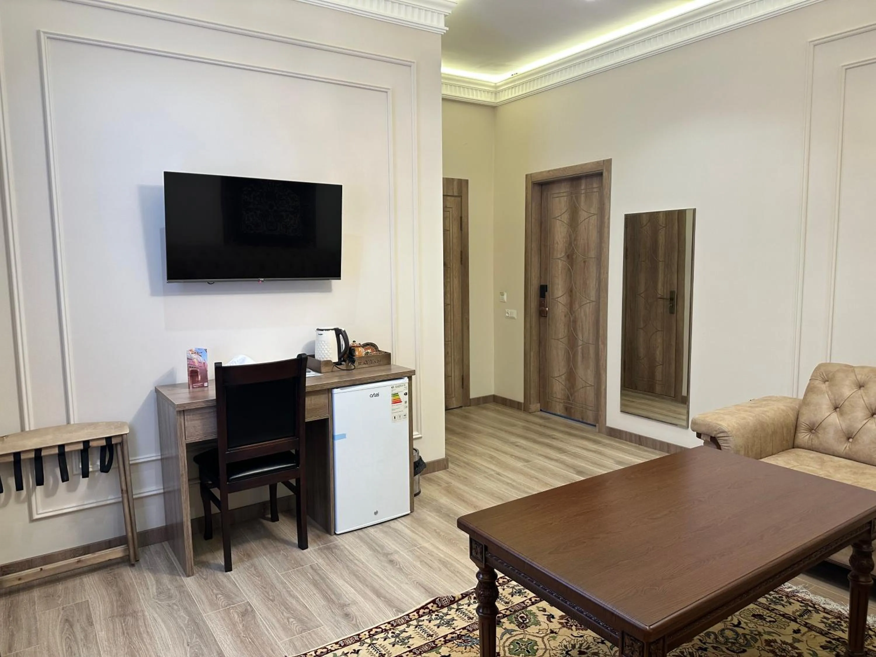 TV and multimedia in Rayyan Hotel Samarkand