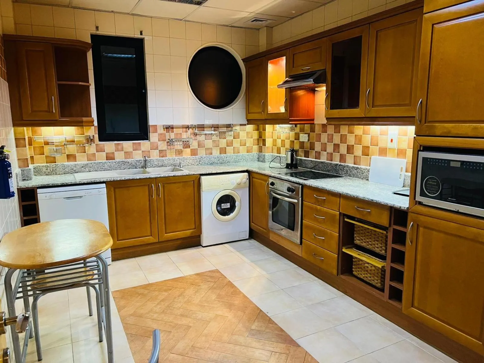 Kitchen or kitchenette in Elite Tower