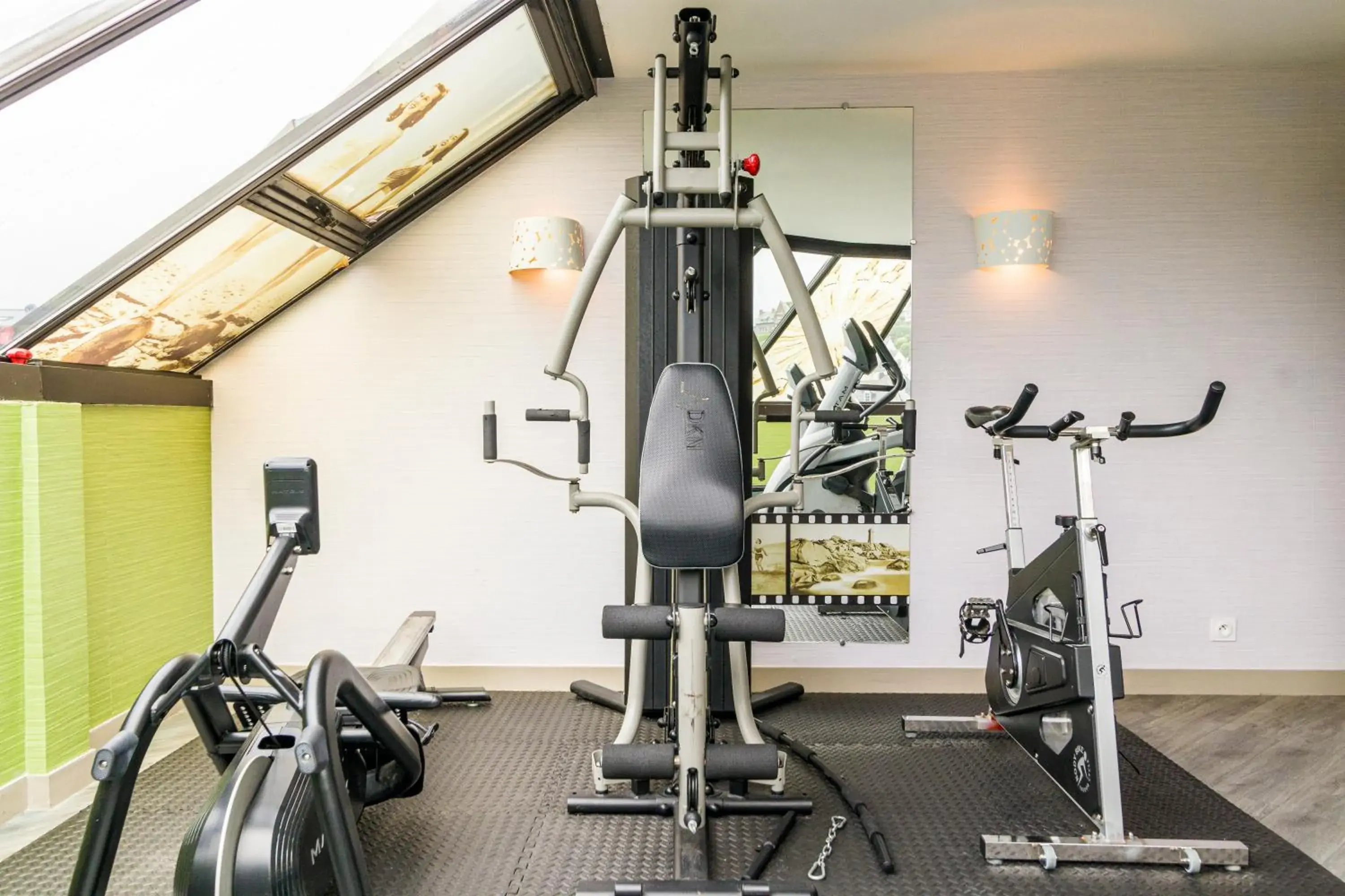 Fitness centre/facilities in Best Western Les Bains Hotel et SPA Fitness centre/facilities in Best Western Les Bains Hotel et SPA
