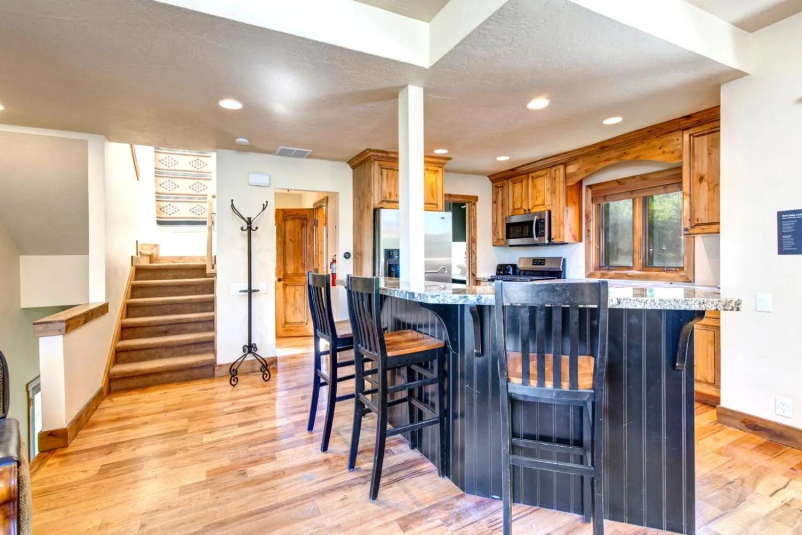 Kitchen or kitchenette in KBM Resorts In the Heart of Old TownWalk to Main St. Easy access shuttle to PCMR or DV Resorts Private Hot Tub POA-504b