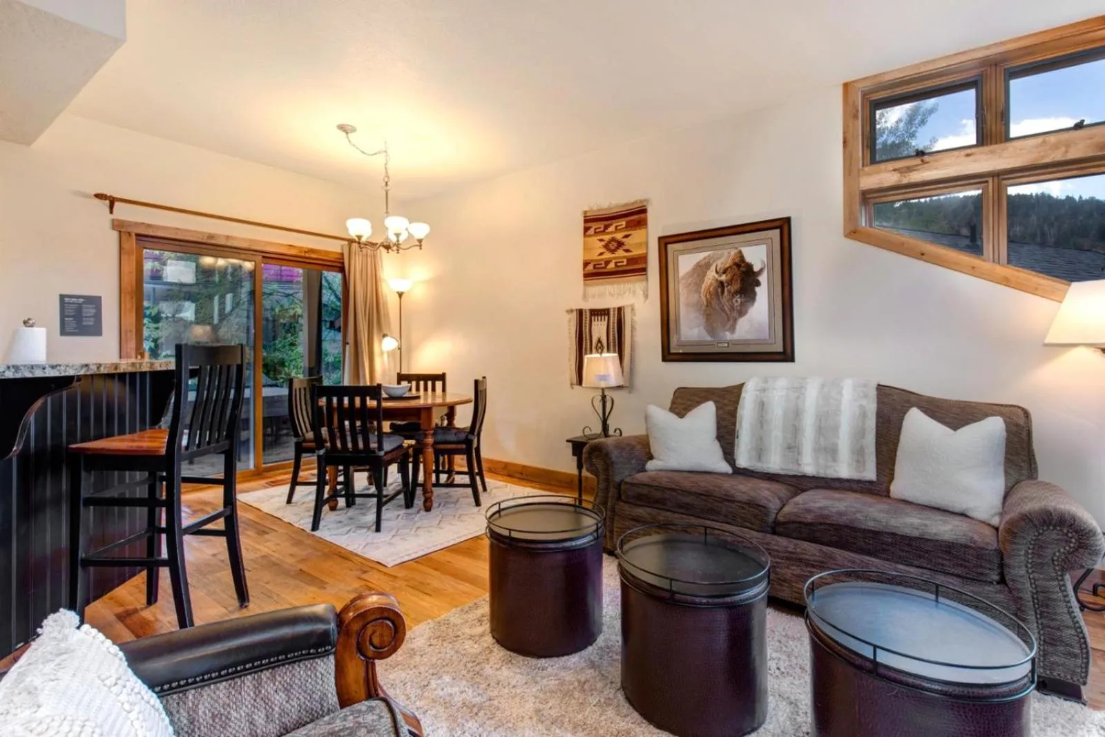 Living room in KBM Resorts In the Heart of Old TownWalk to Main St. Easy access shuttle to PCMR or DV Resorts Private Hot Tub POA-504b