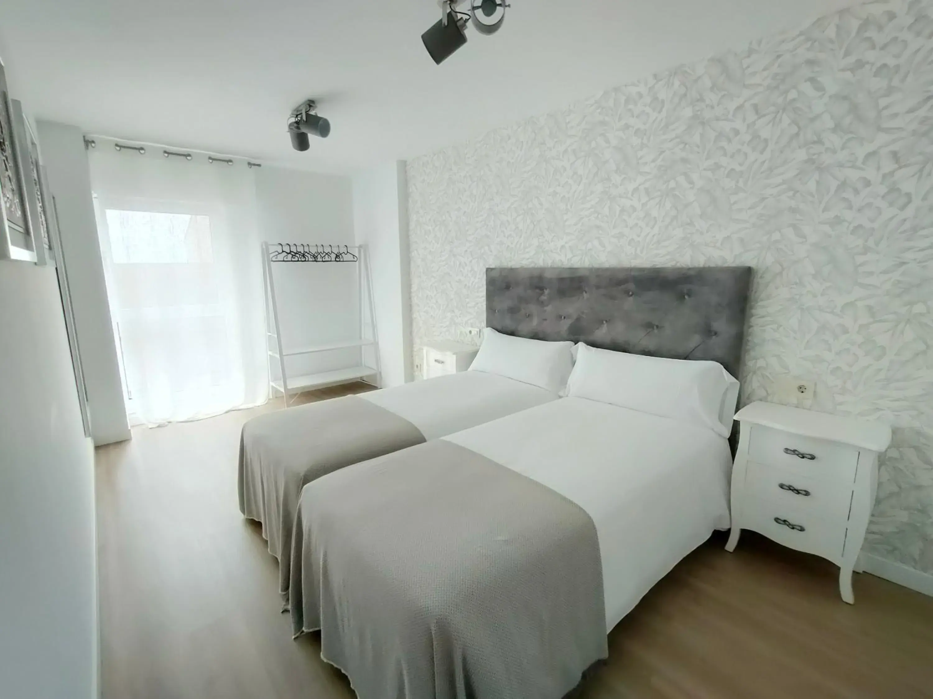 Two-Bedroom Apartment - single occupancy in Second Home Arzúa apartamentos Two-Bedroom Apartment - single occupancy in Second Home Arzúa apartamentos