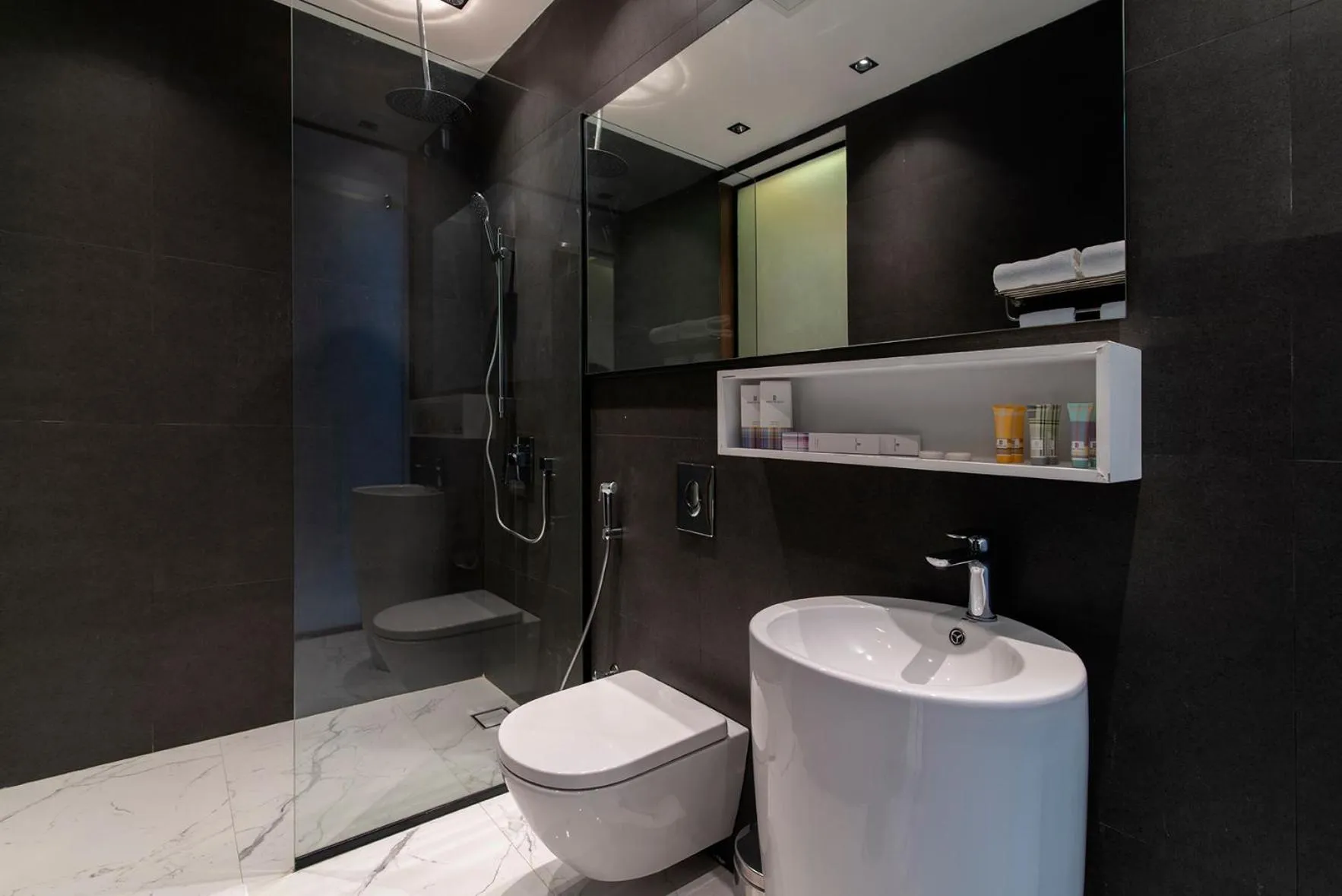 Toilet in Q Hotel Resorts -Riyadh