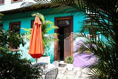 casaJOMO Boutique Stays & Retreats