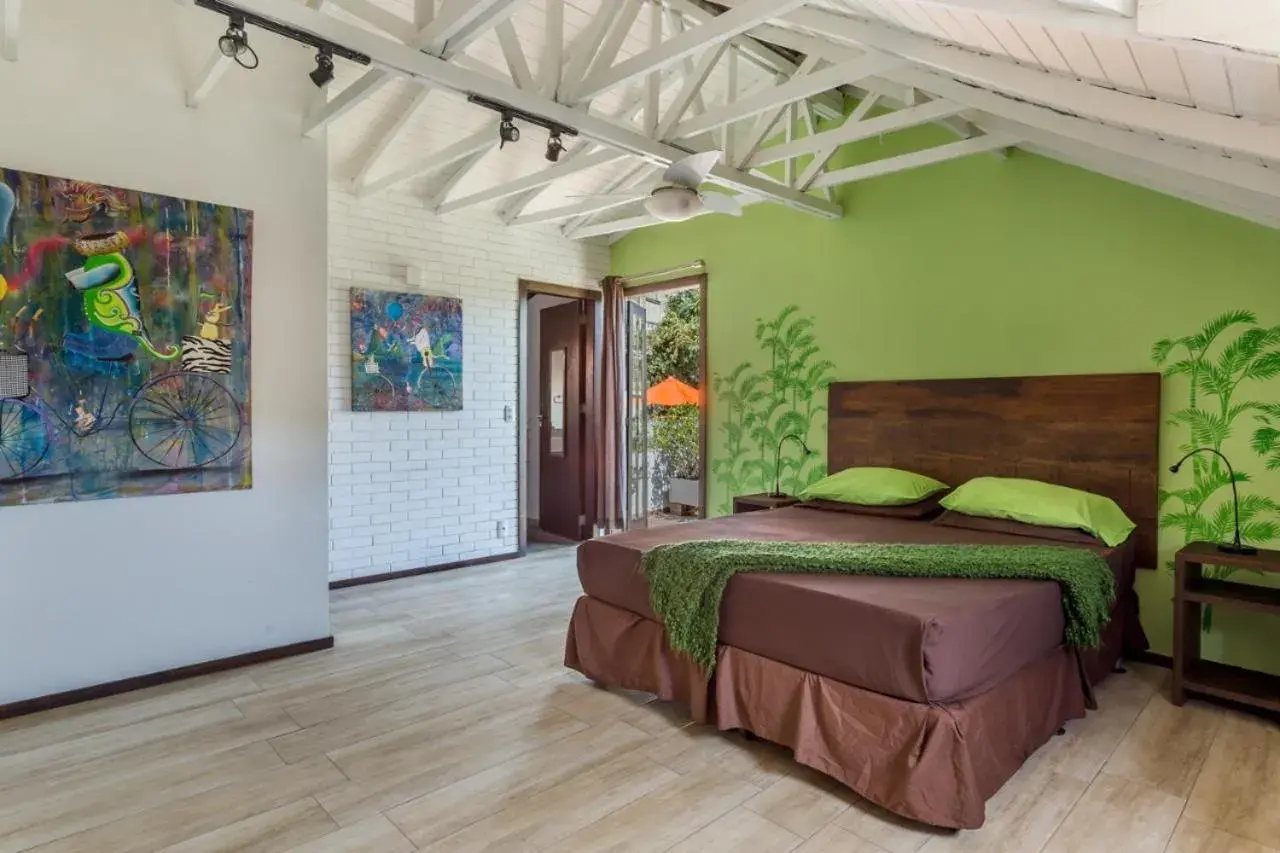 Double Room with Balcony in casaJOMO Art, Food & Music B&B Double Room with Balcony in casaJOMO Art, Food & Music B&B