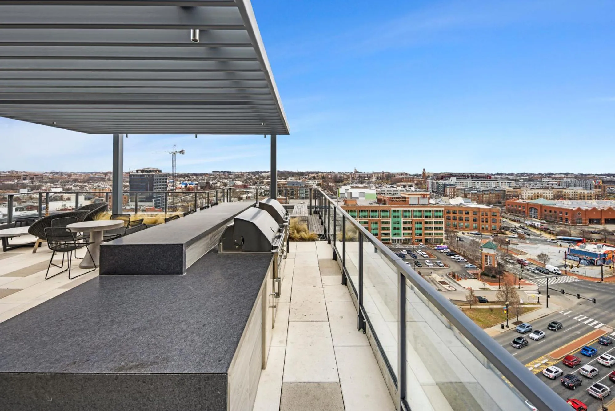 BBQ facilities in Global Luxury Suites at Tribeca