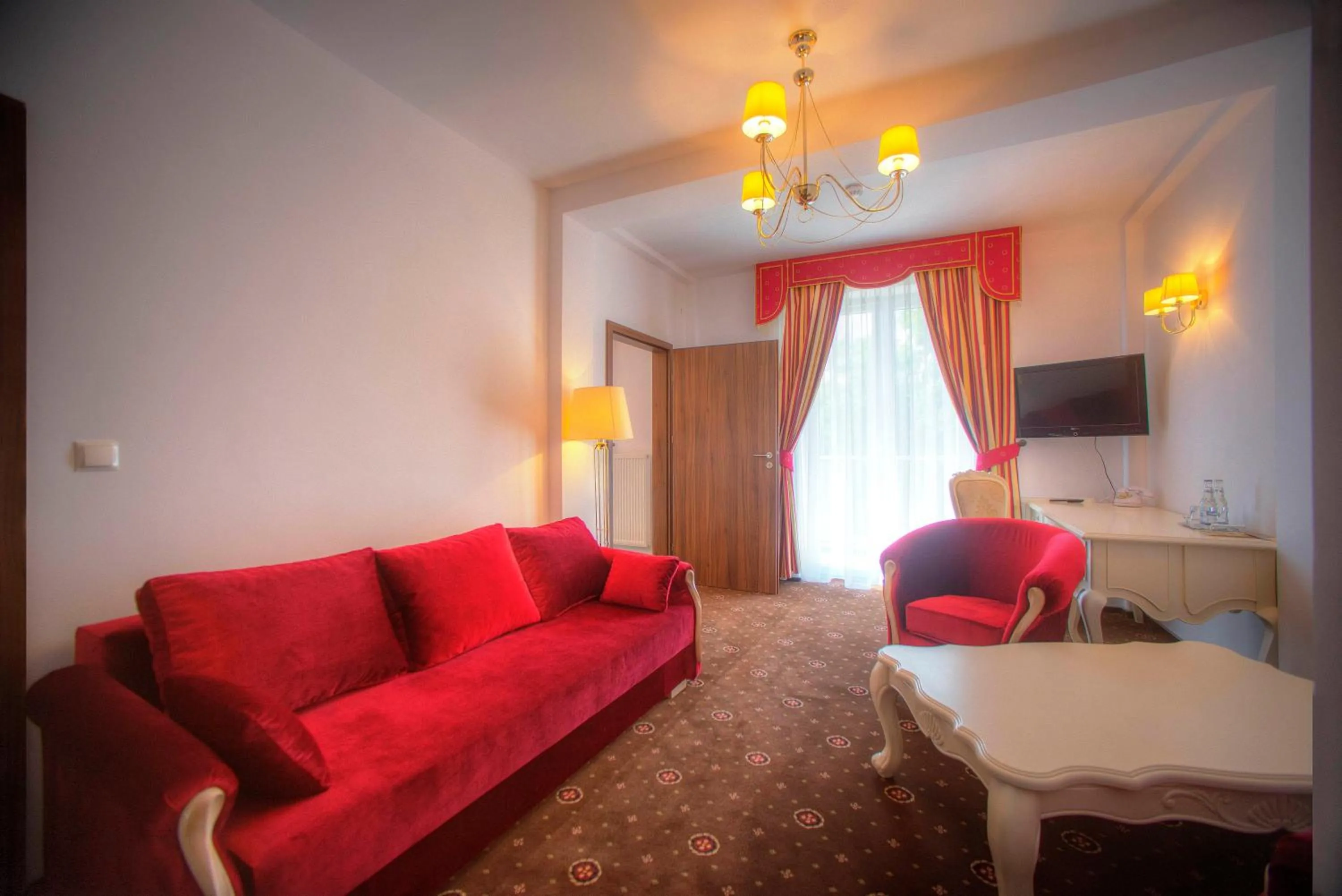 Photo of the whole room in Hotel Łańcut