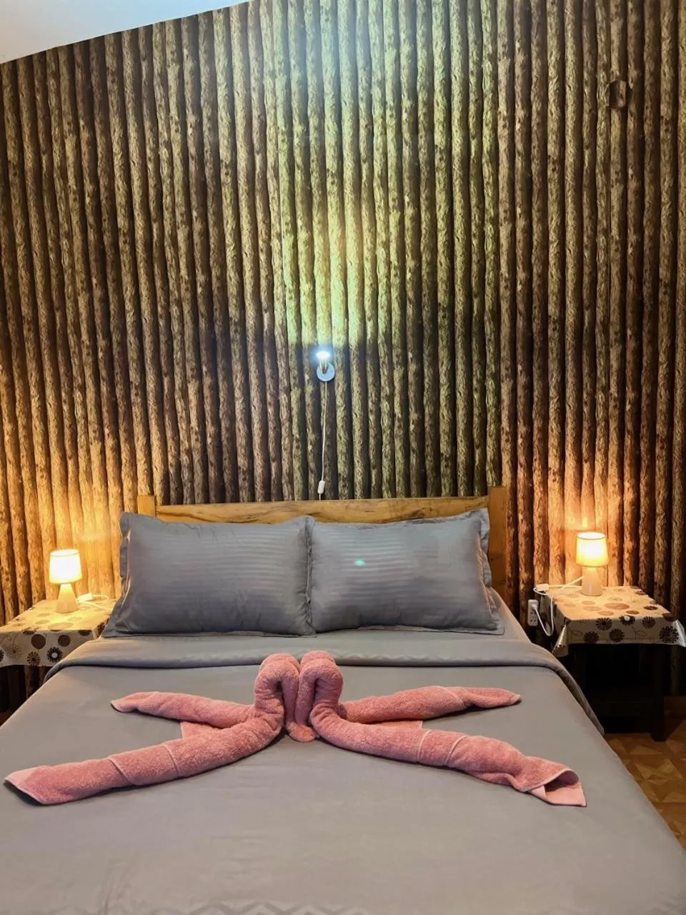 Bed in Ruumar B&B-Islandhopping-Starlink available