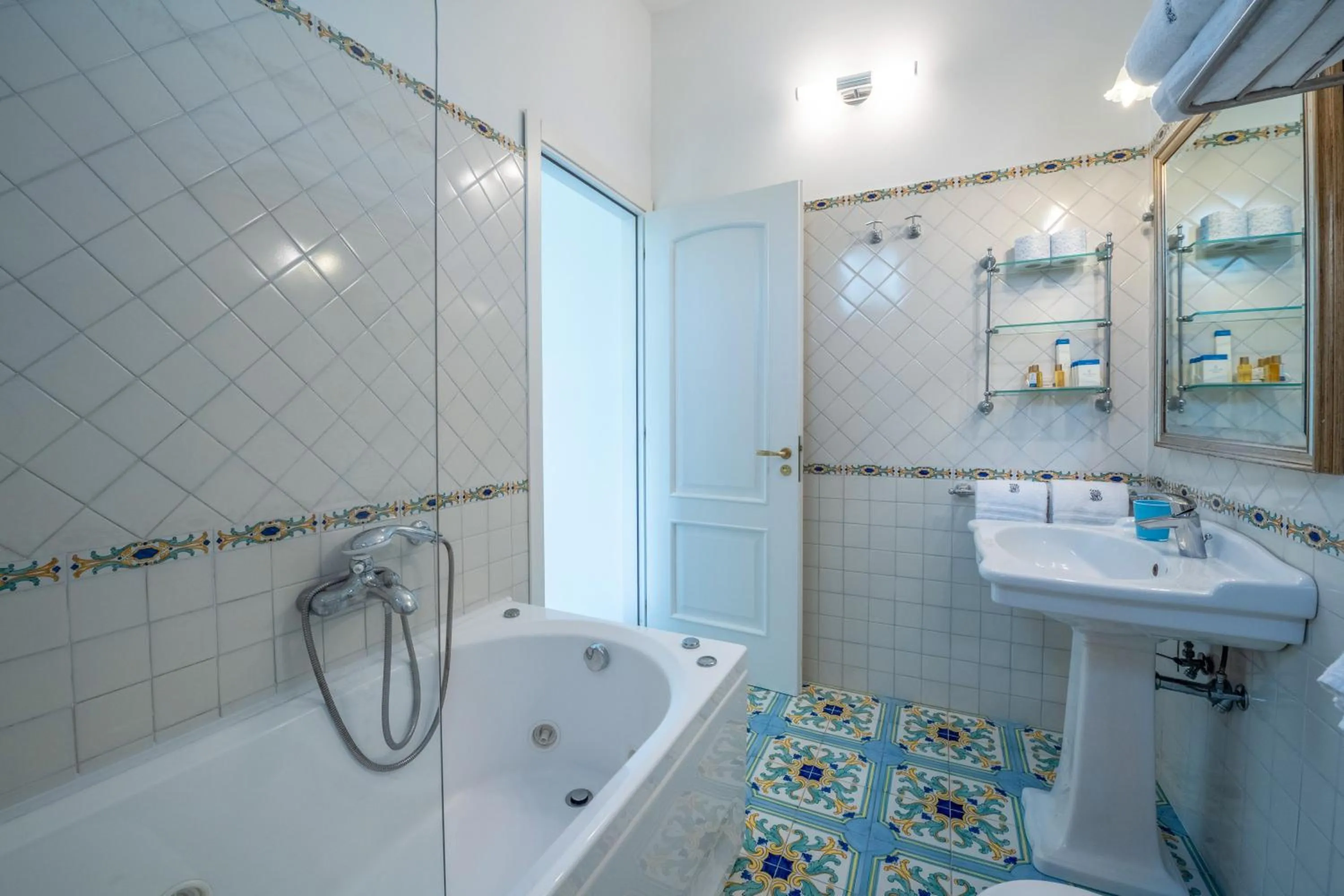 Bathroom in Hotel Belvedere