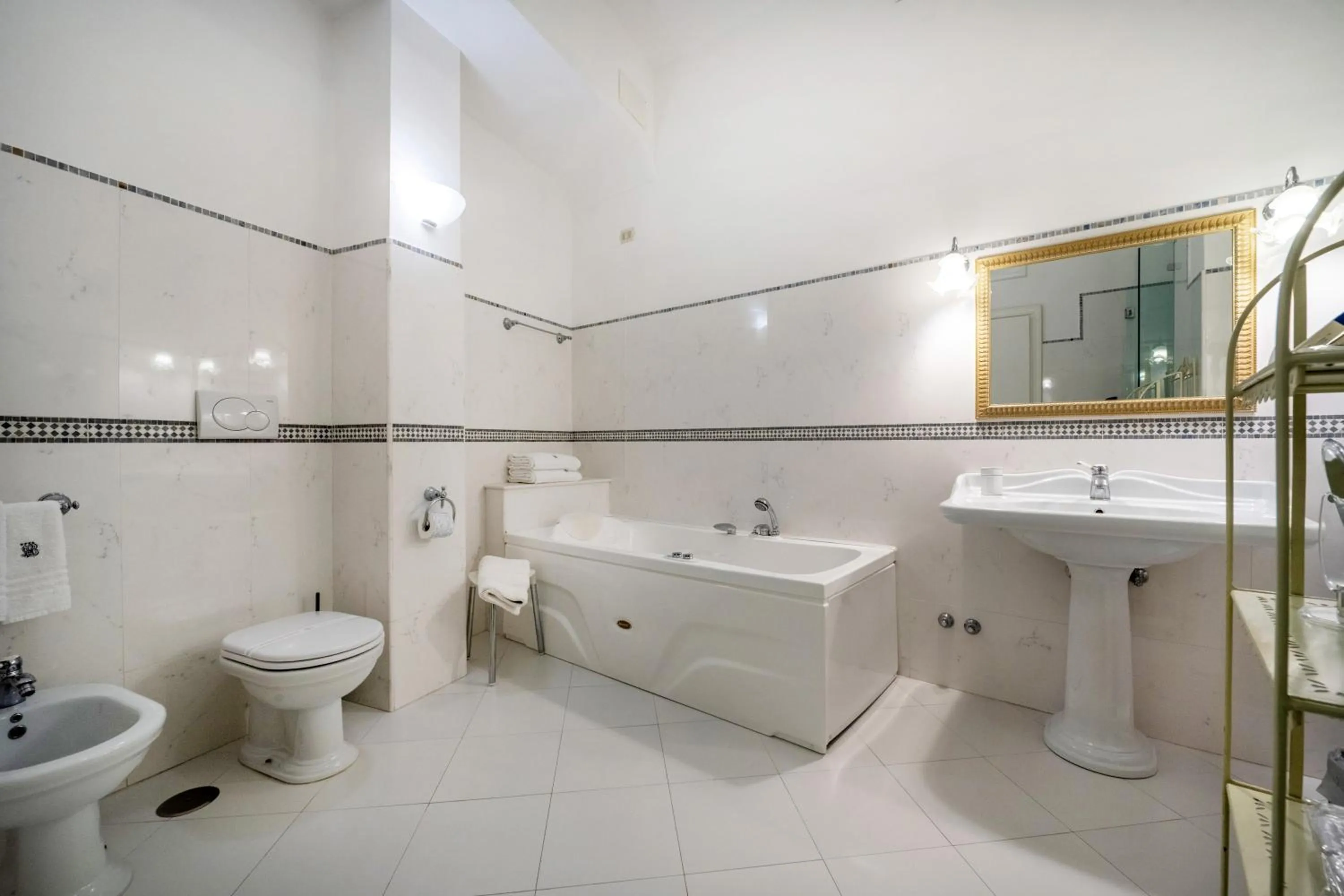 Bathroom in Hotel Belvedere