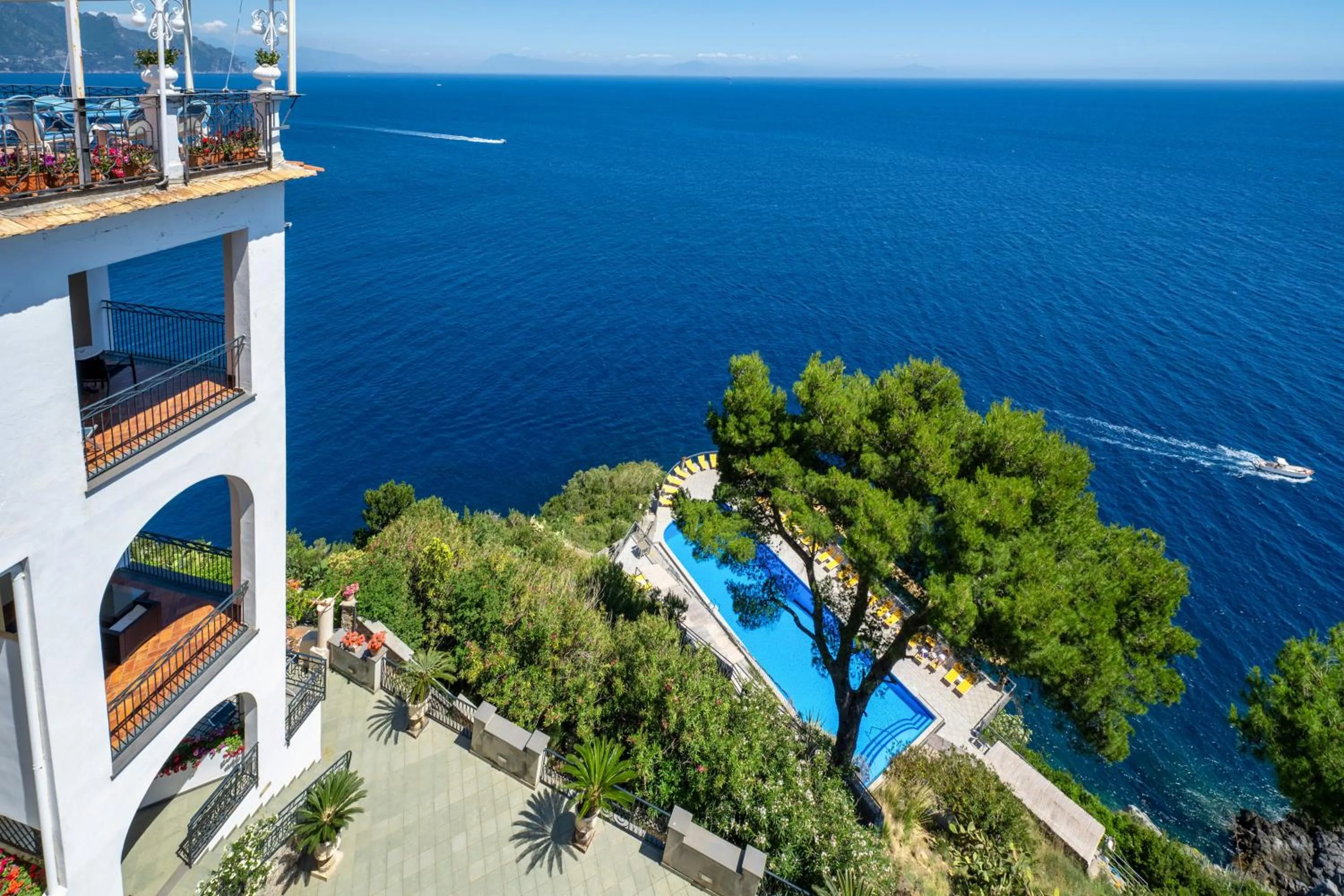 Property building in Hotel Belvedere