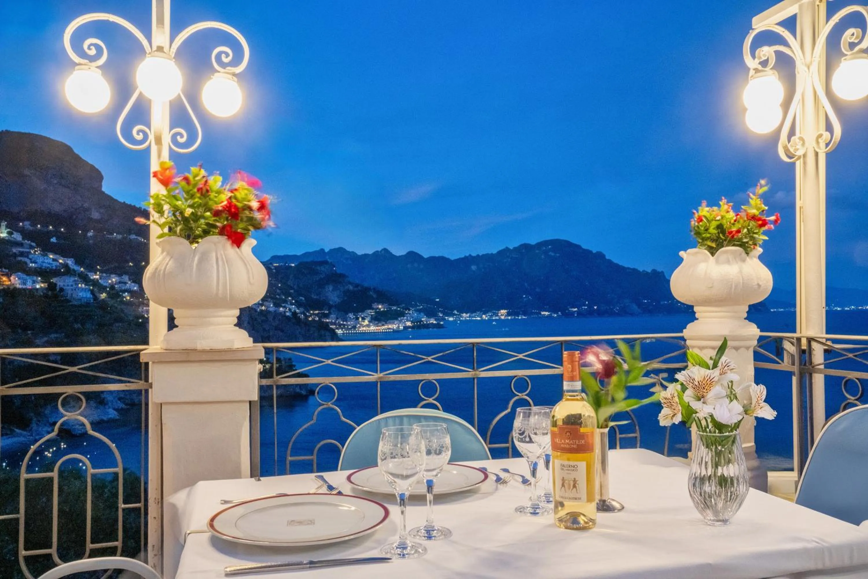 Night in Hotel Belvedere