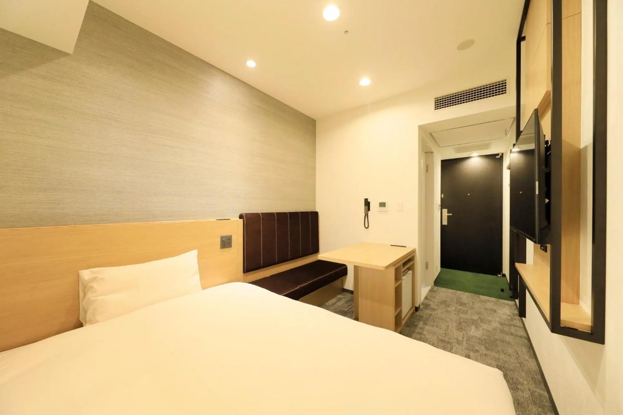 Photo of the whole room, Bed in Via Inn Prime Akasaka