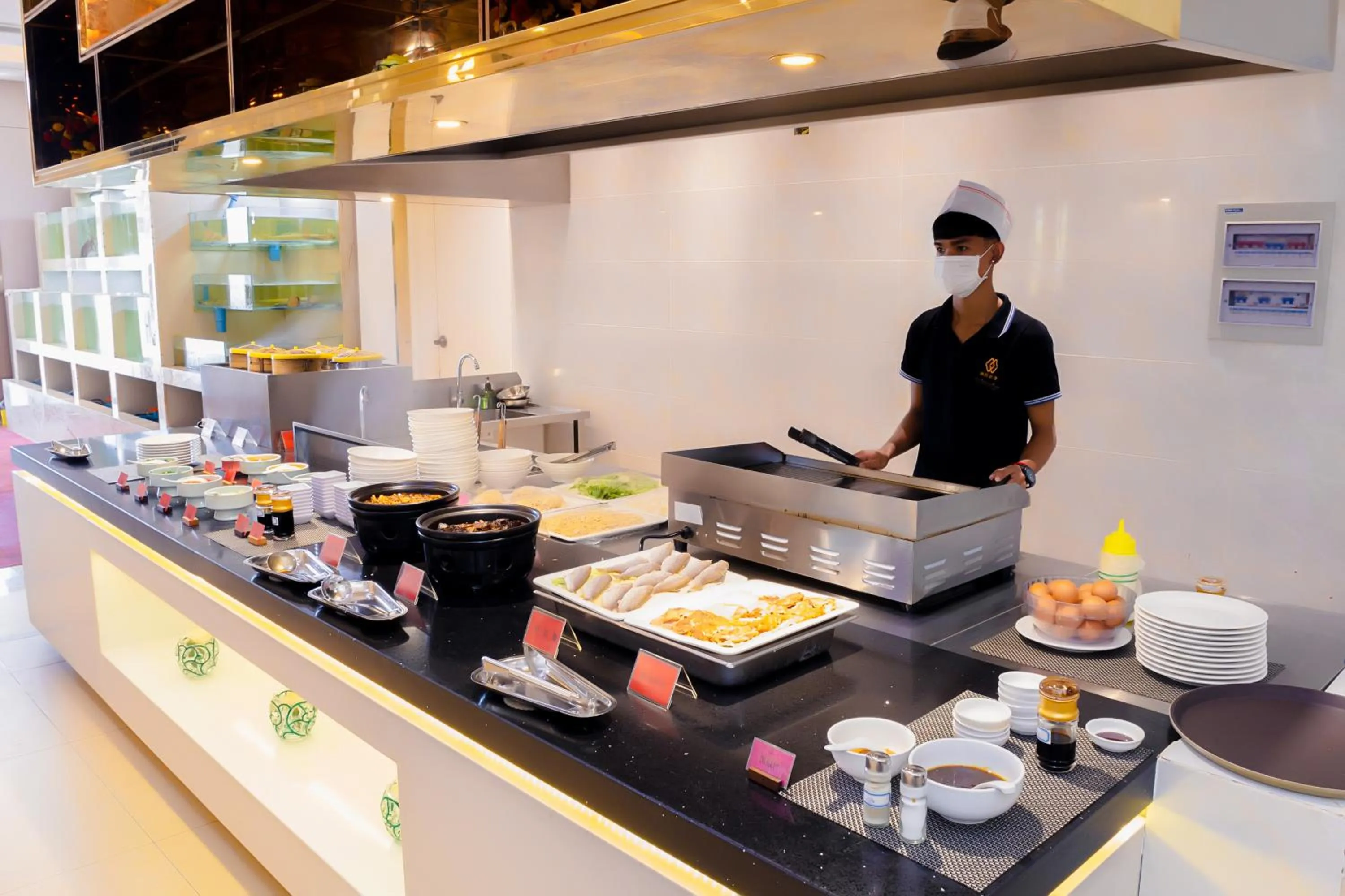 Restaurant/places to eat in Continental Xin Hao Hotel and Resort 洲际新濠酒店