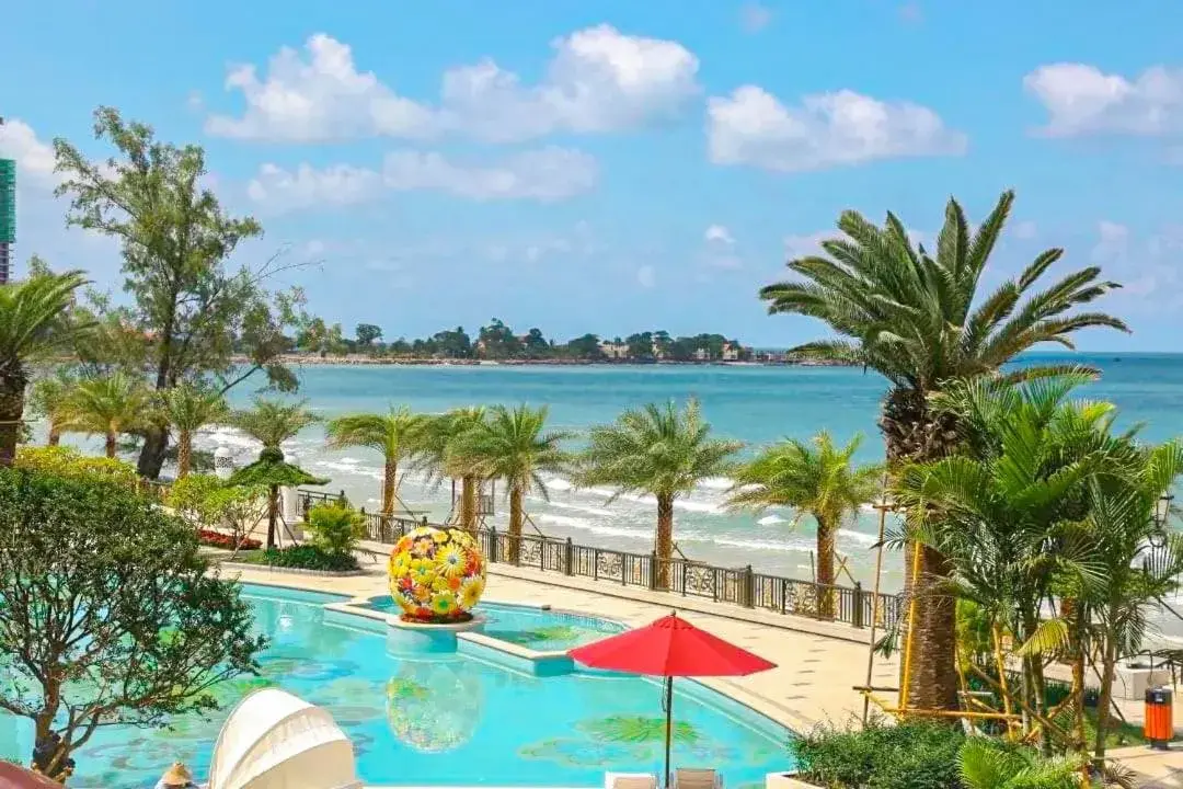Property building in Continental Xin Hao Hotel and Resort 洲际新濠酒店 Property building in Continental Xin Hao Hotel and Resort 洲际新濠酒店