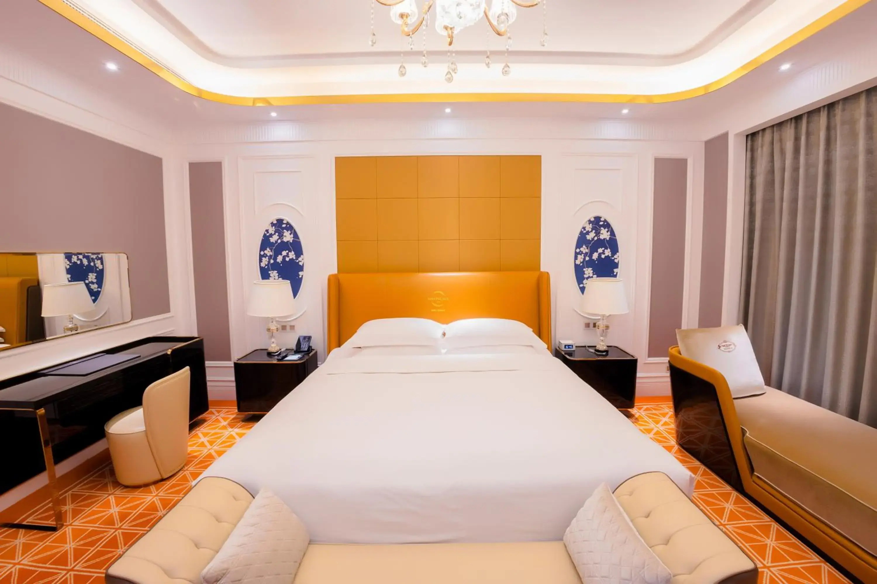 VIP, Bed in Continental Xin Hao Hotel and Resort 洲际新濠酒店 VIP, Bed in Continental Xin Hao Hotel and Resort 洲际新濠酒店