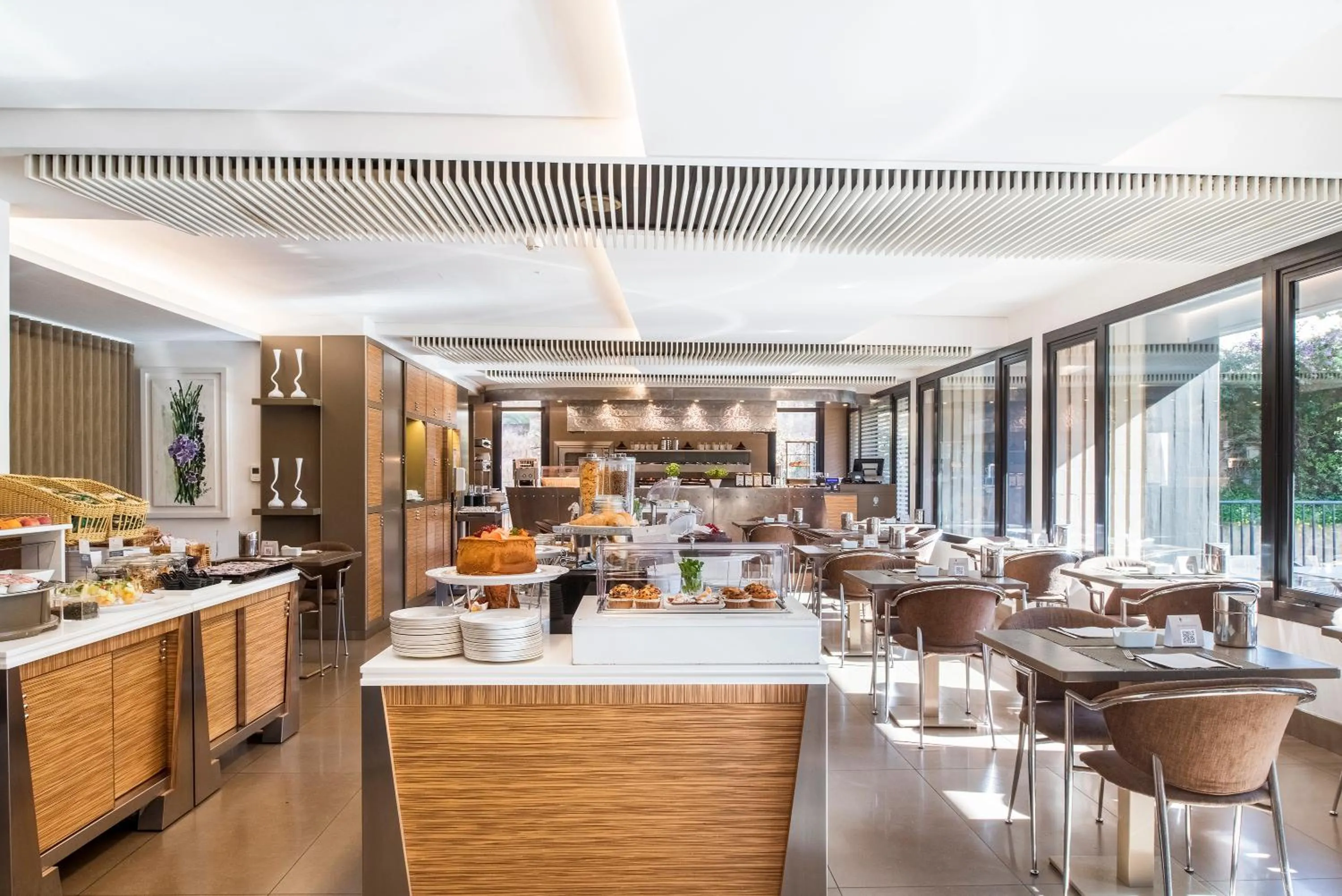 Restaurant/places to eat in Mercure Villa Romanazzi Carducci Bari