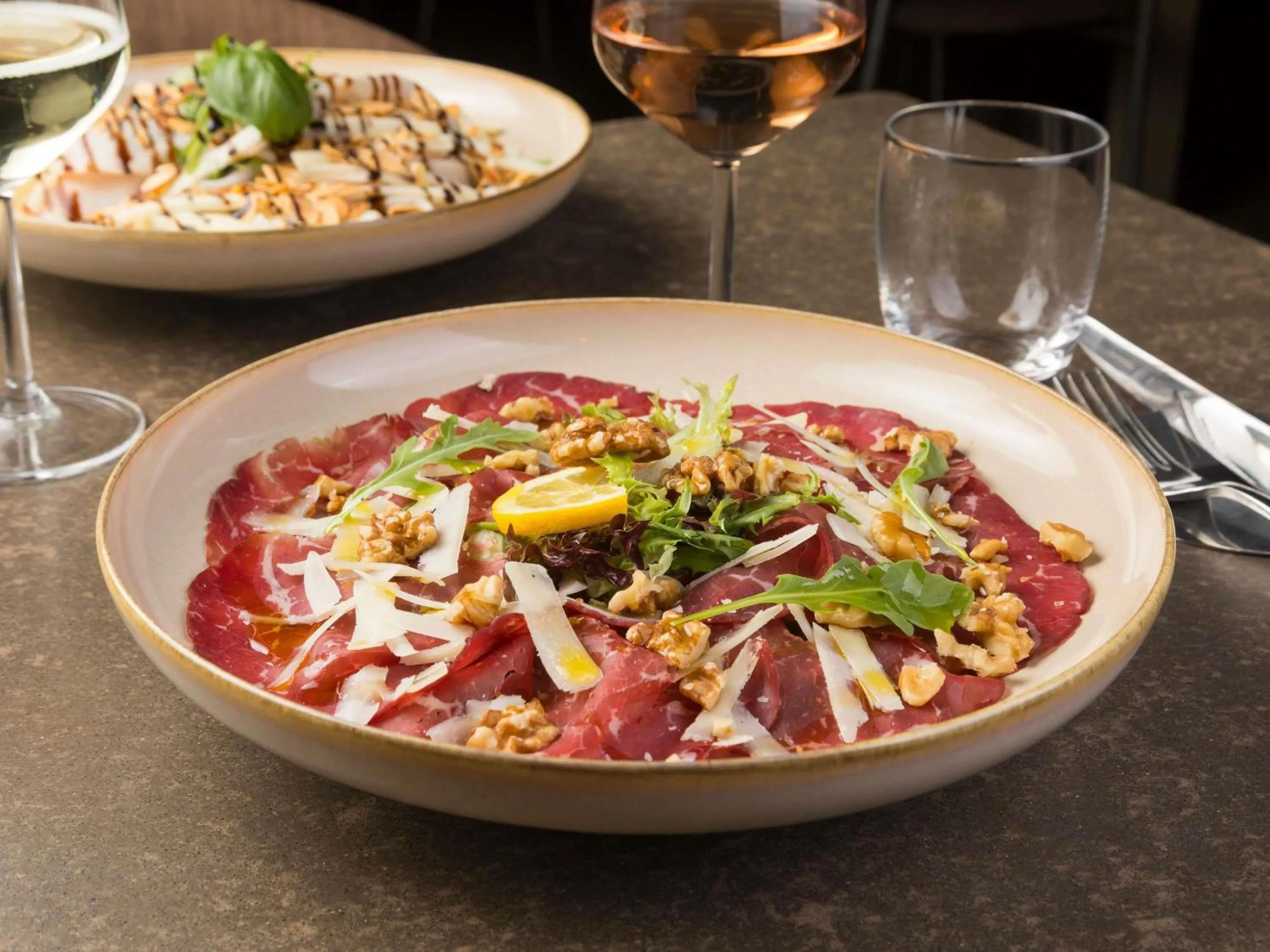 Lounge or bar in Mercure Villa Romanazzi Carducci Bari