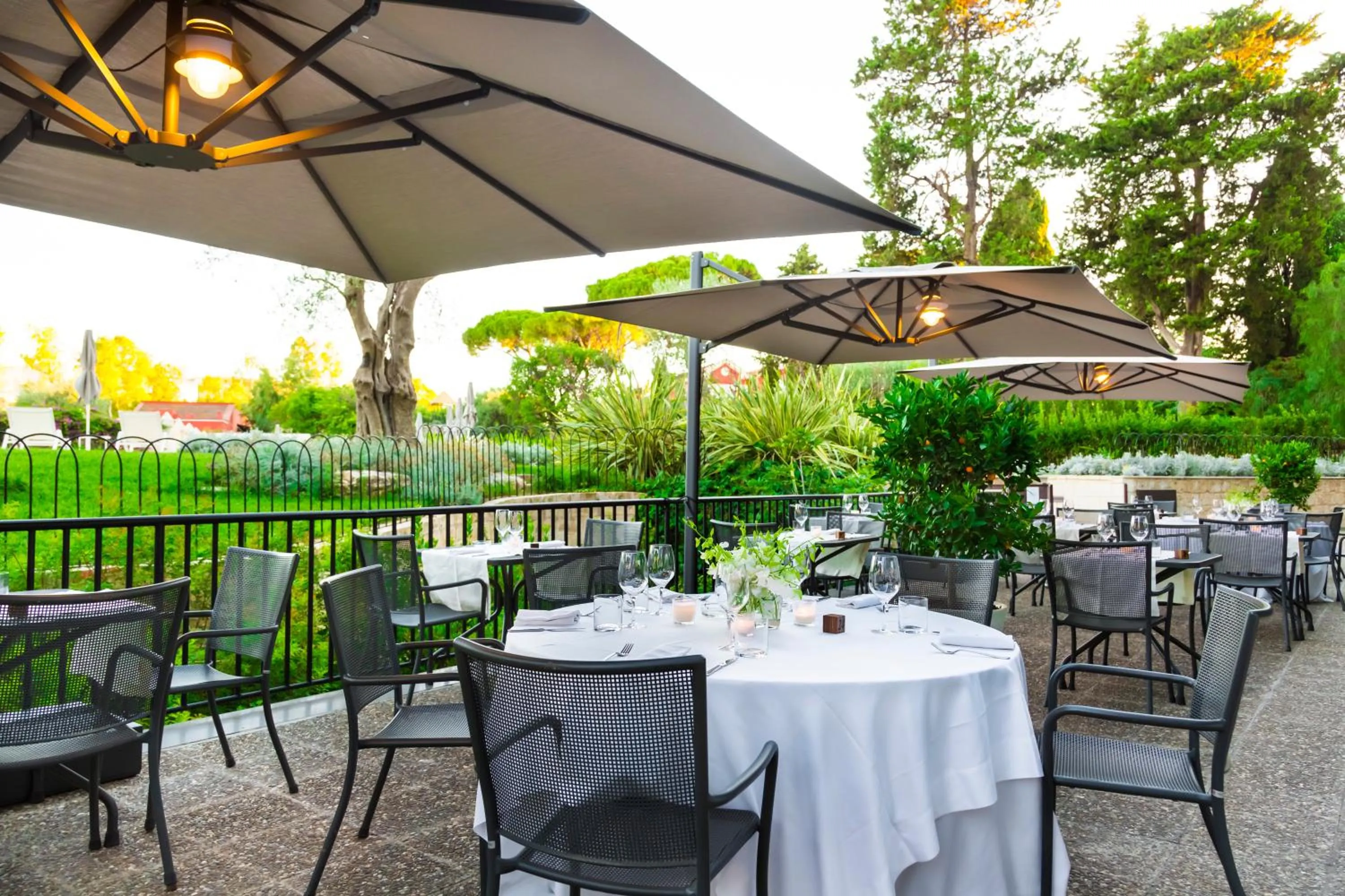 Restaurant/places to eat in Mercure Villa Romanazzi Carducci Bari