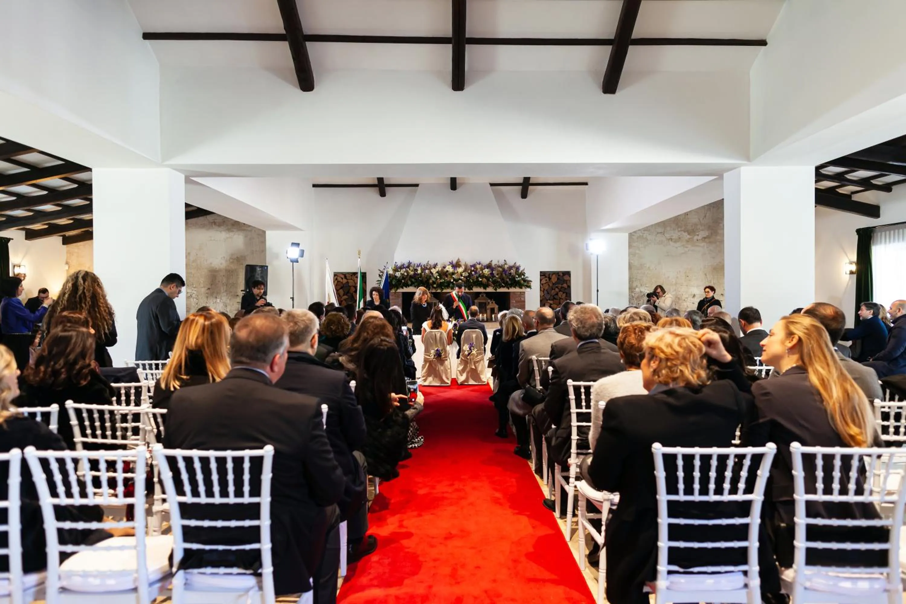 People in Mercure Villa Romanazzi Carducci Bari