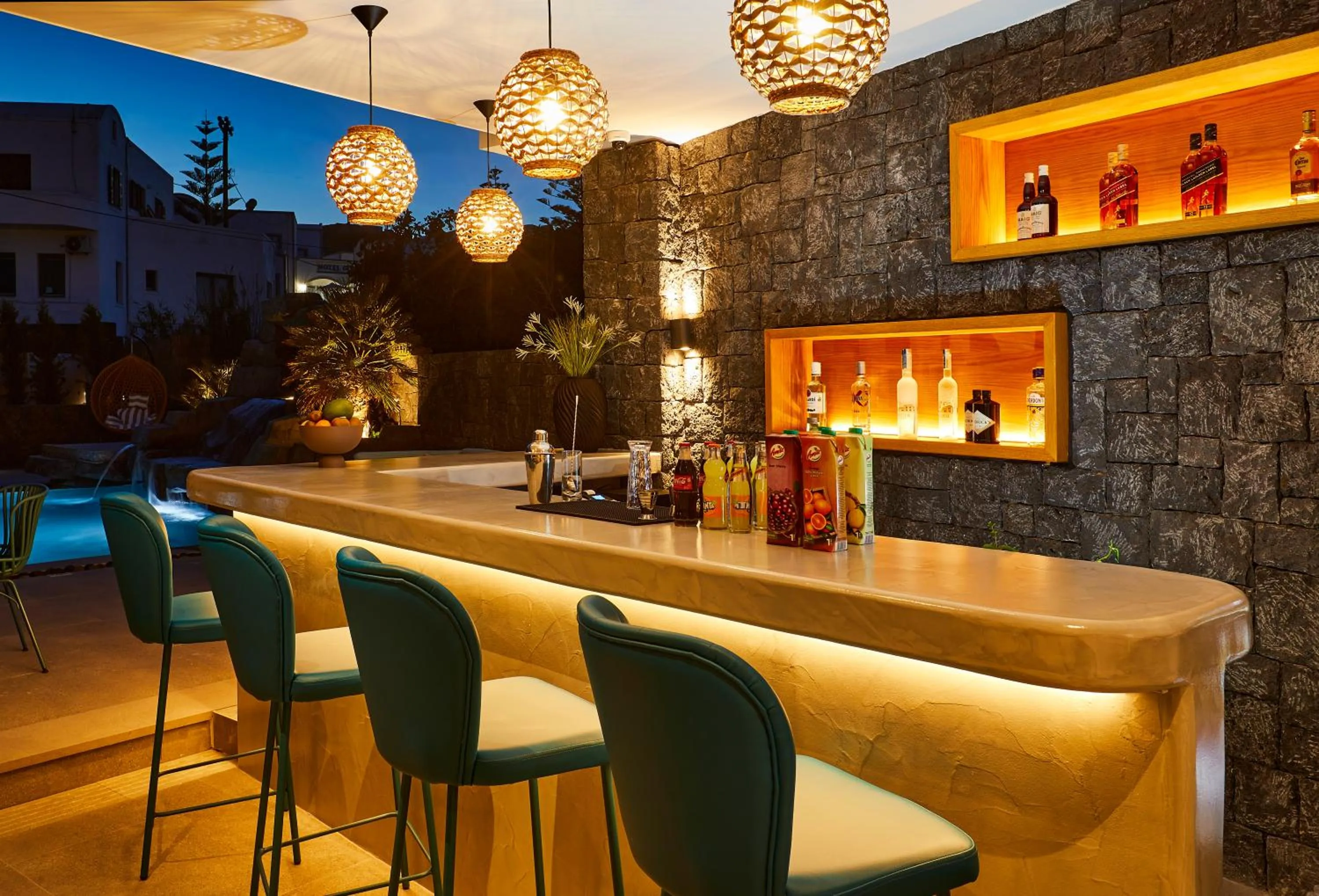 Lounge or bar in Mountain and Sea Suites