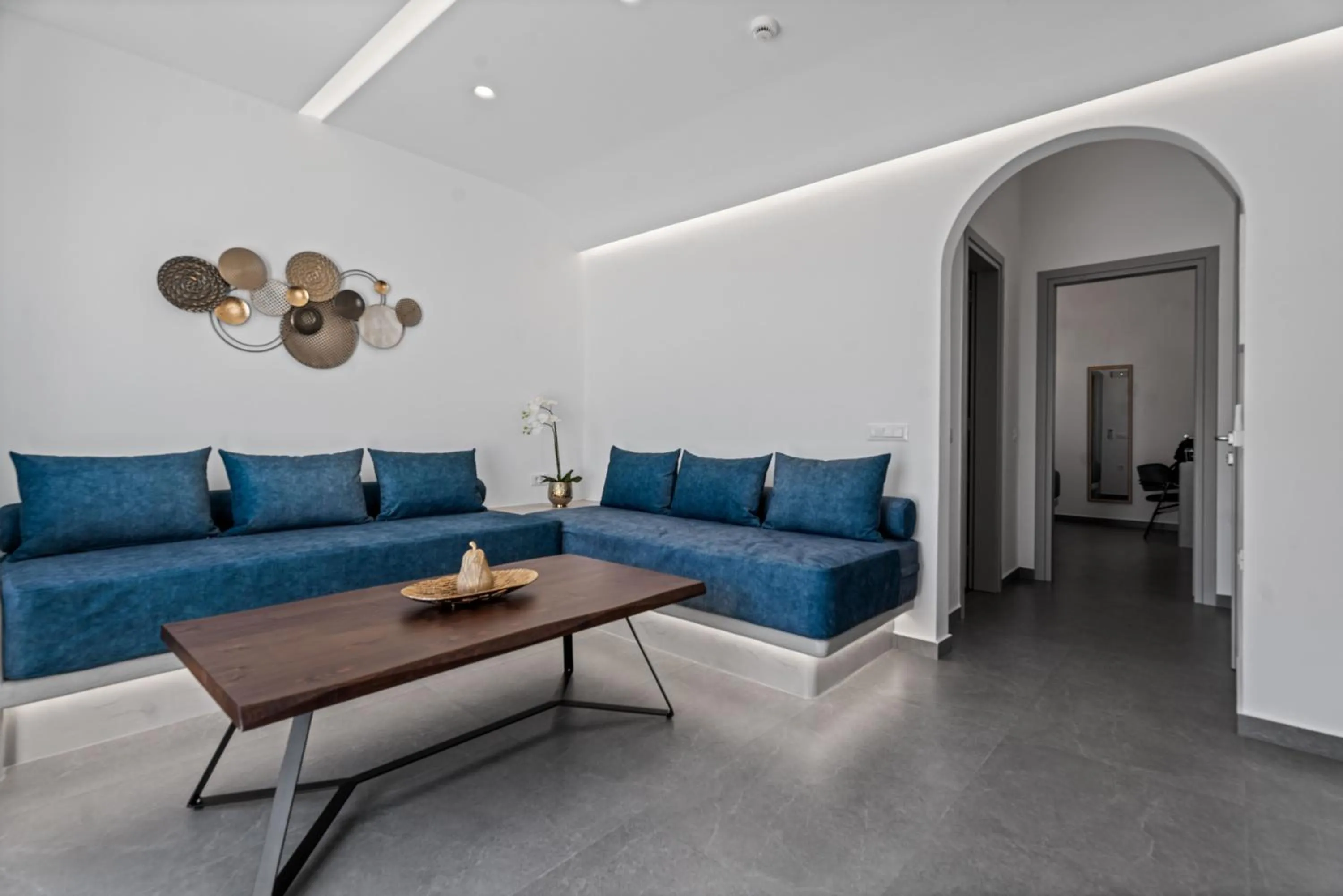 Mountain and Sea Suites