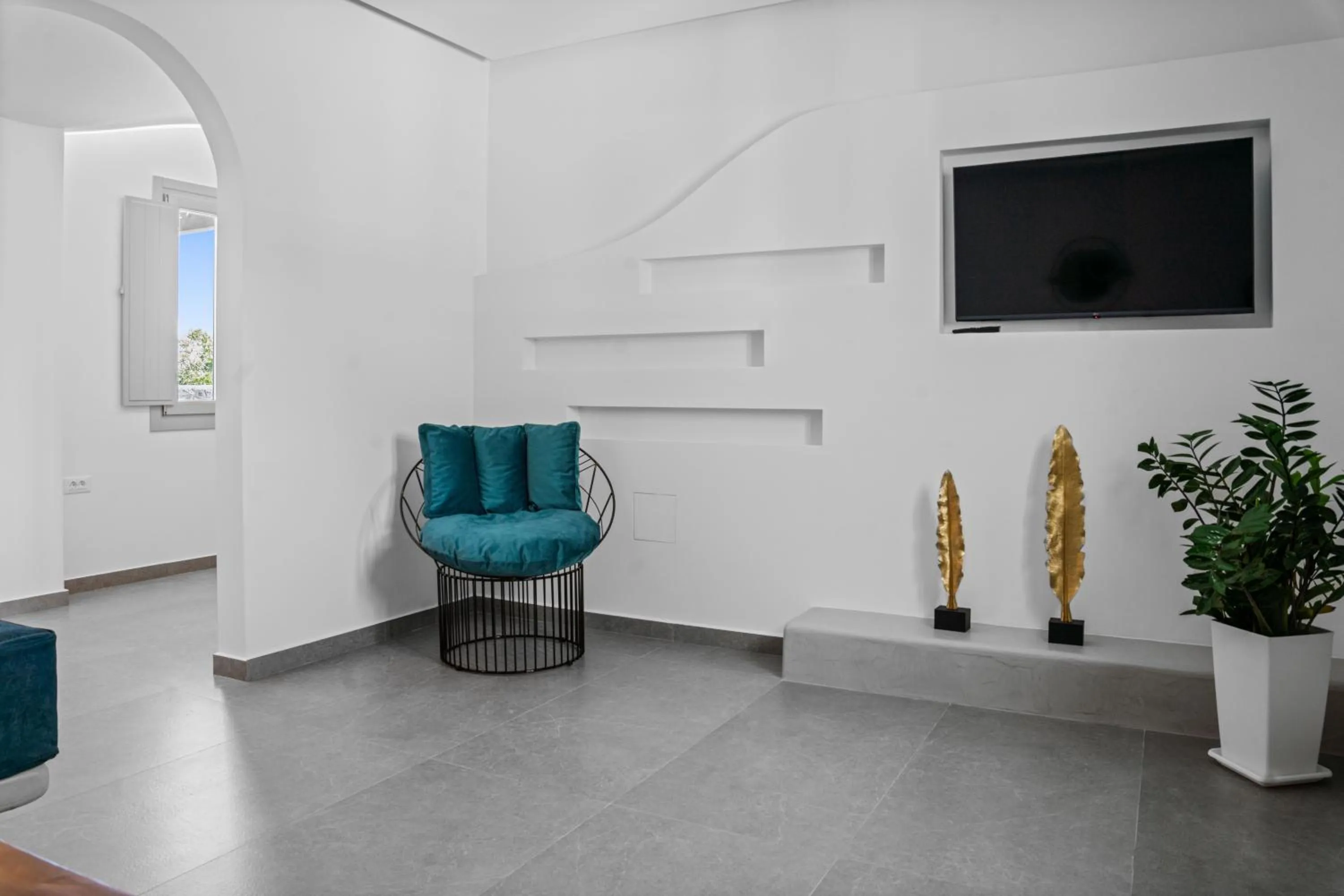 Mountain and Sea Suites