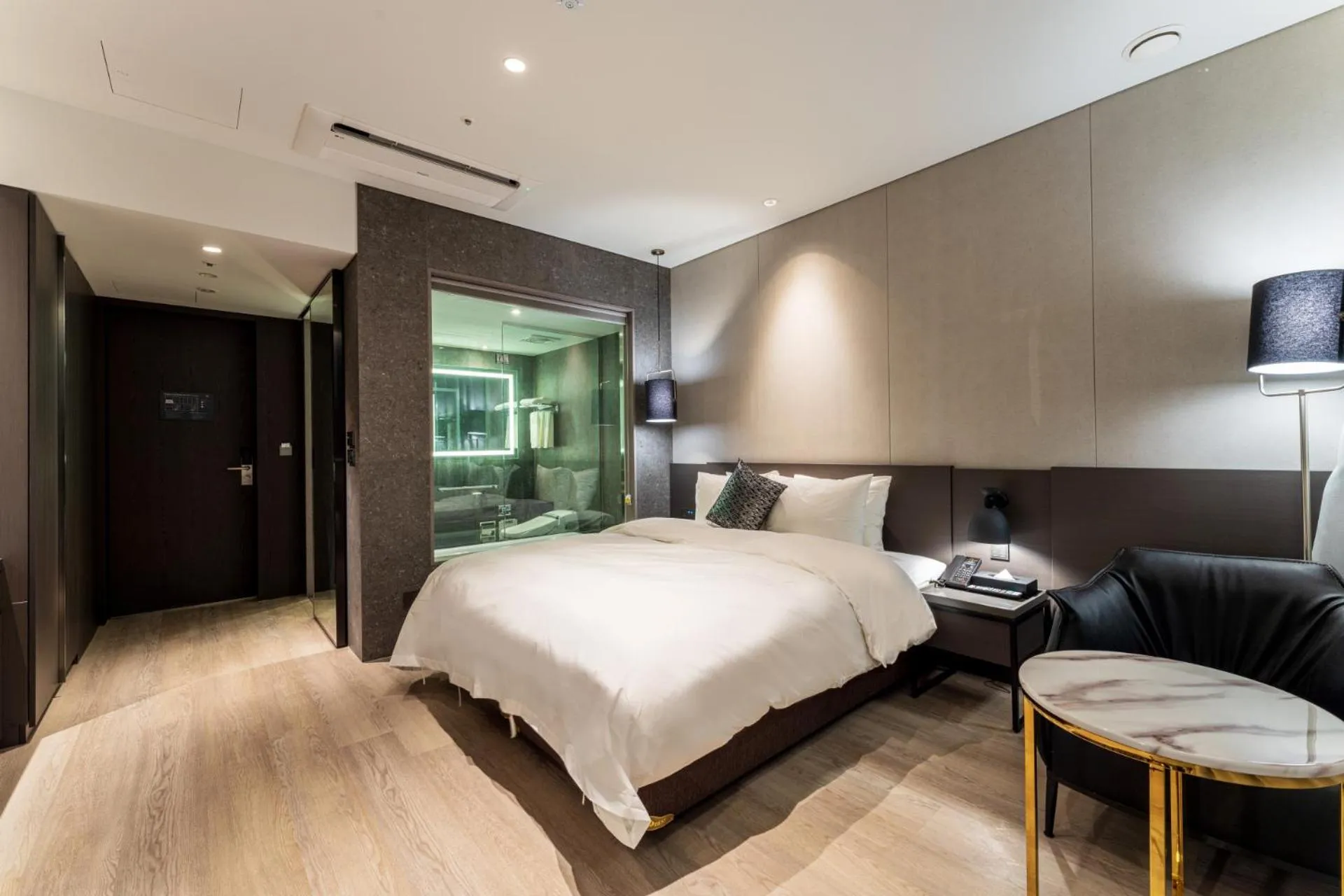 Photo of the whole room, Bed in Hotel SoulHada