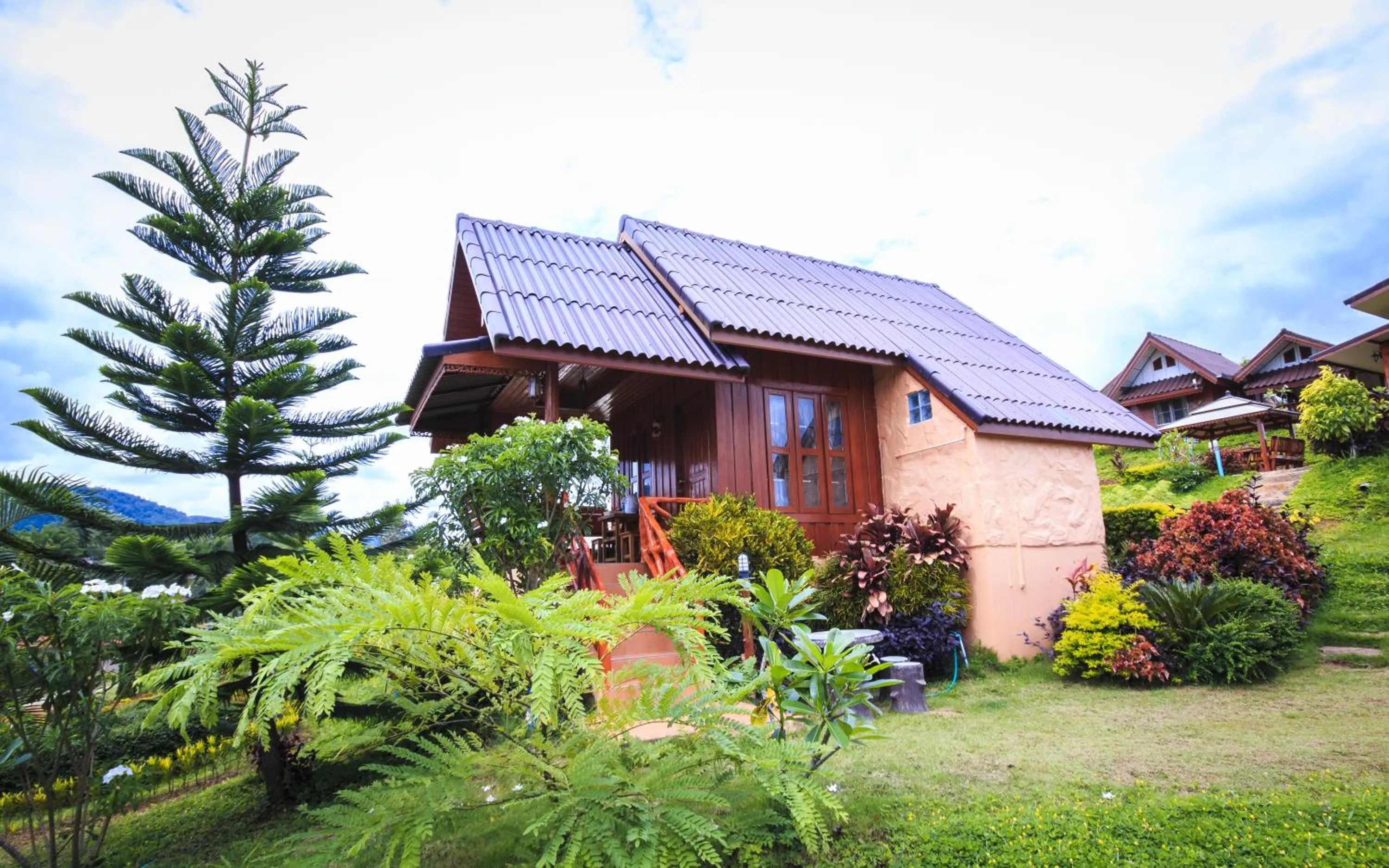 Property building in Khao Kho Flora