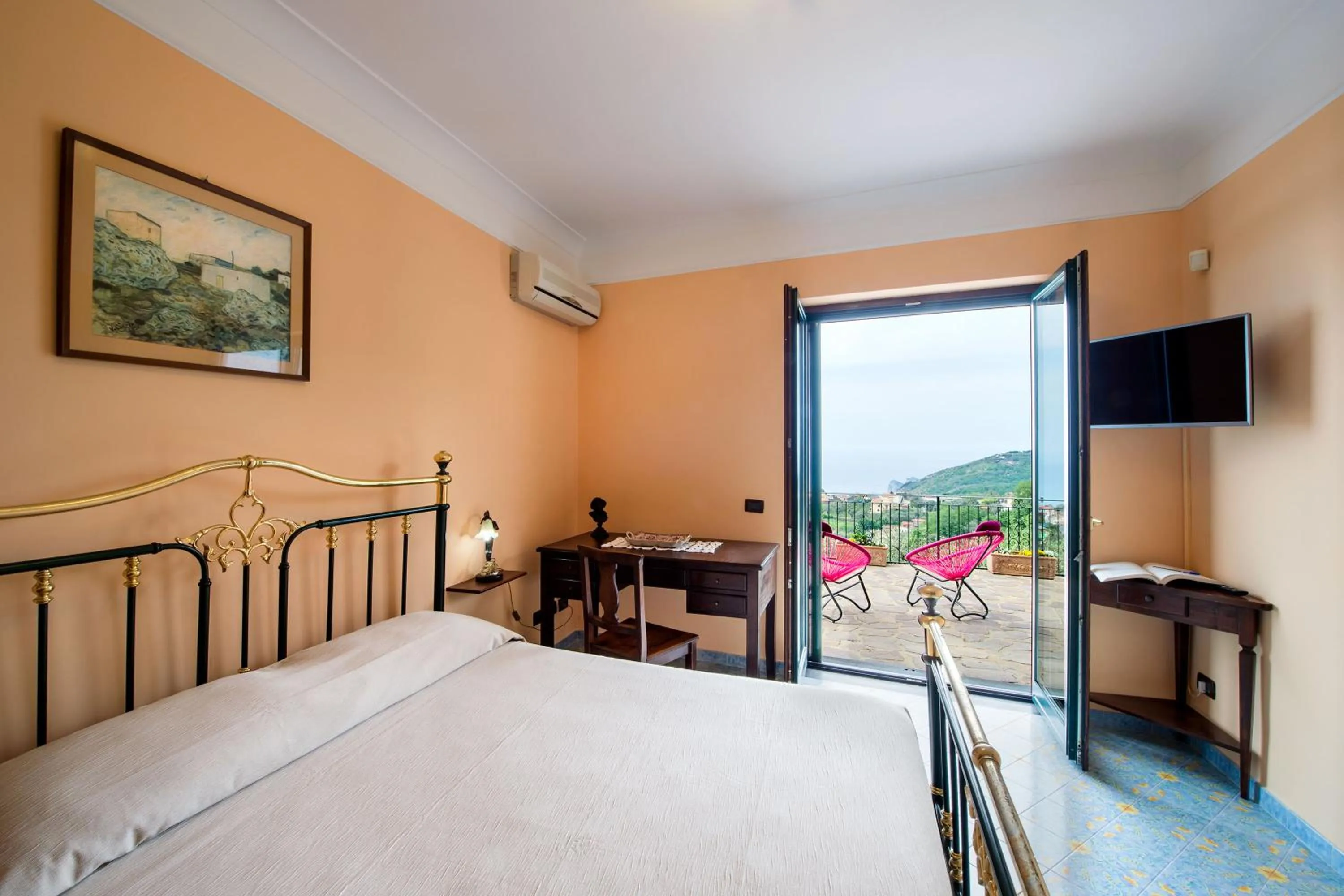 Bedroom, Bed in Agriturismo Fattoria Terranova