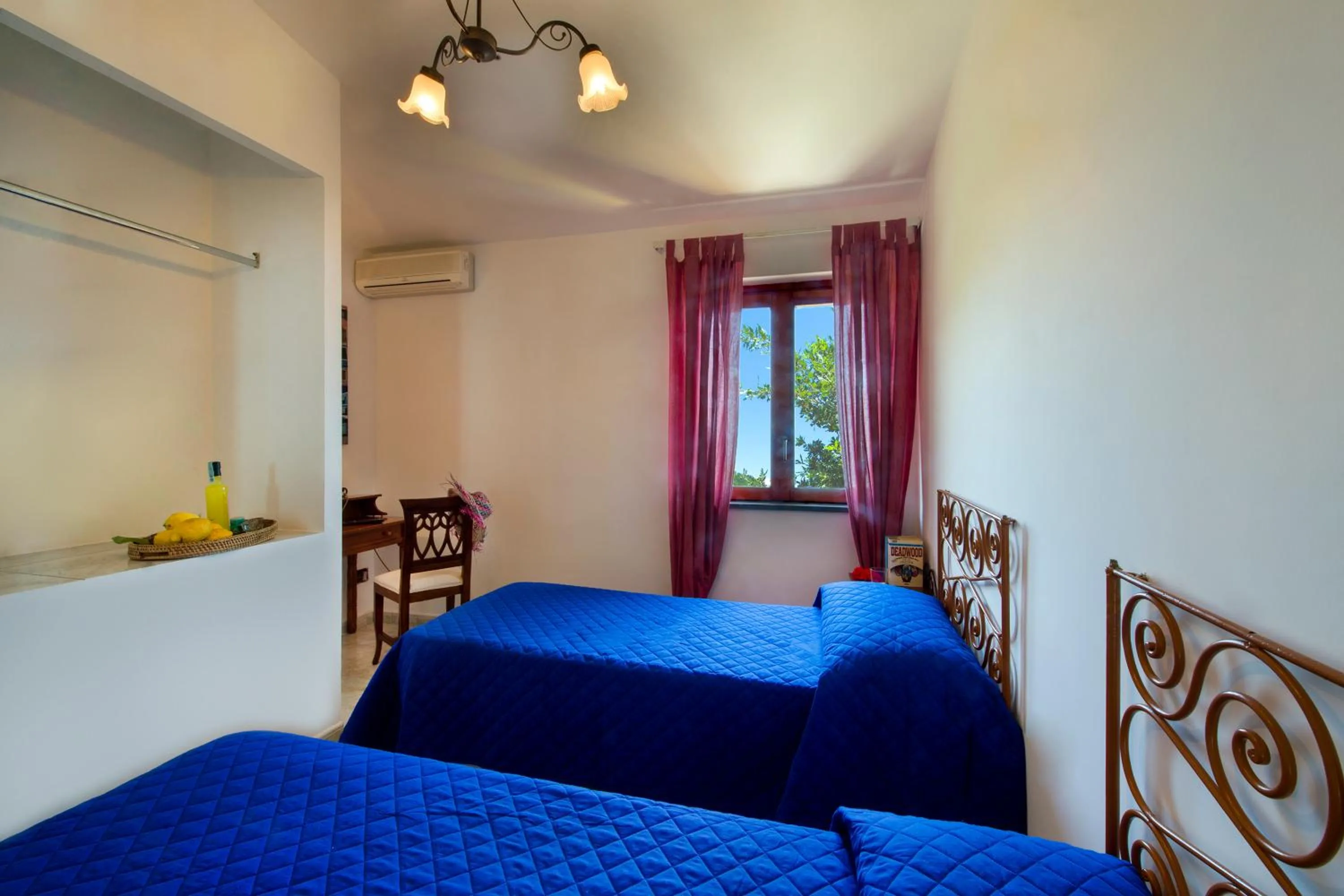 Bedroom, Bed in Agriturismo Fattoria Terranova