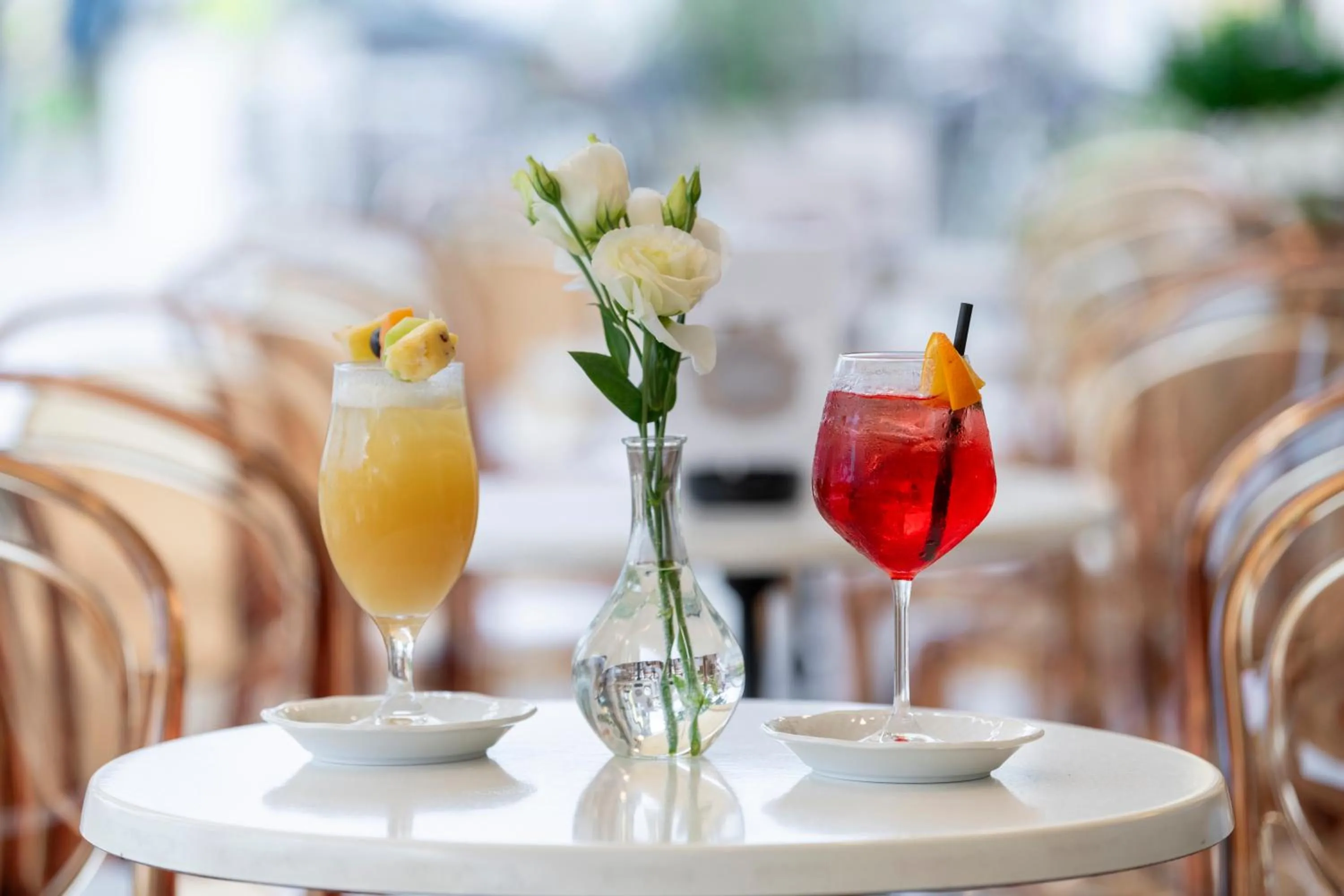 Lounge or bar in Hotel Hannover