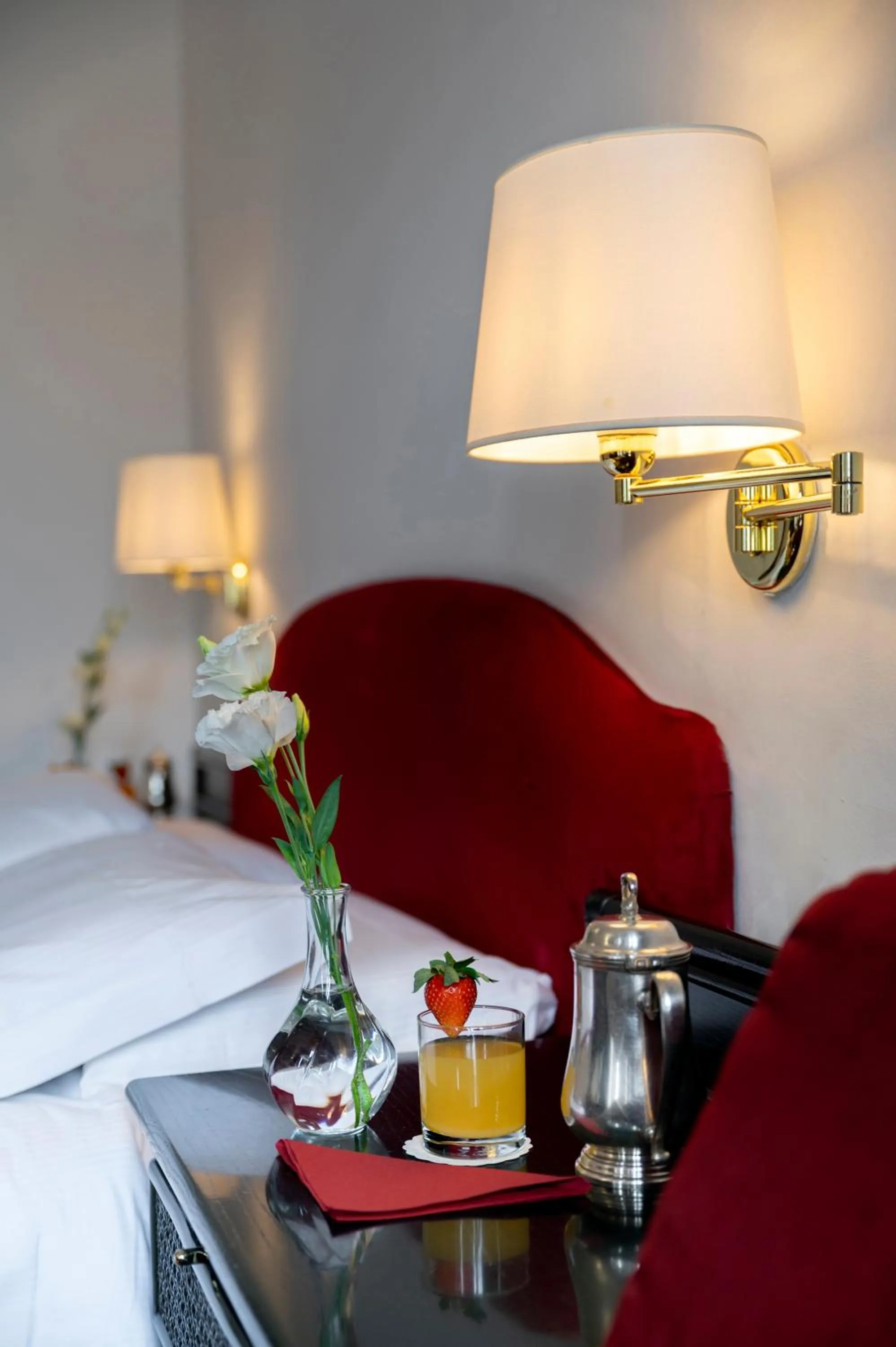 Bedroom, Bed in Hotel Hannover