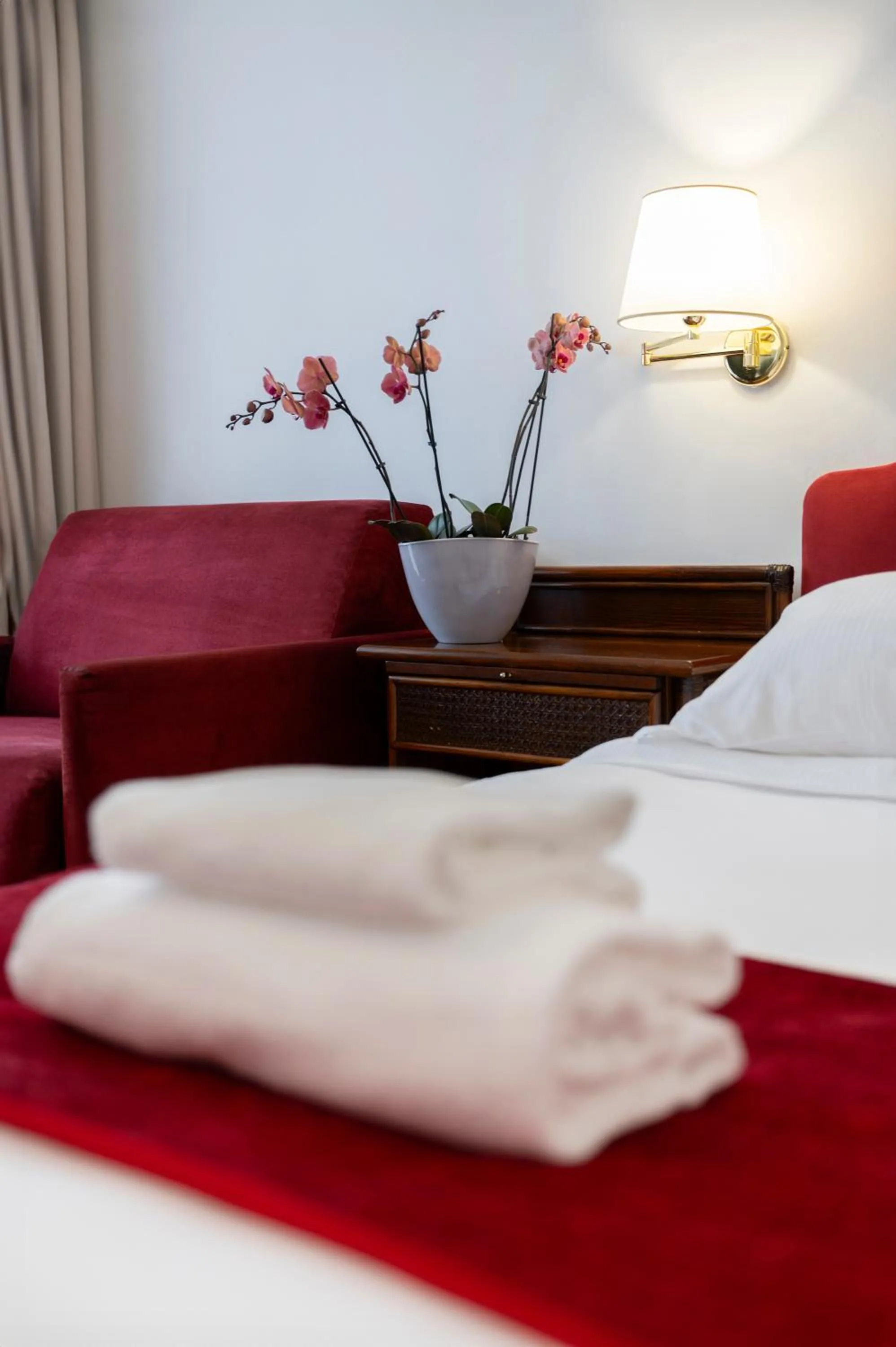 Bedroom, Bed in Hotel Hannover