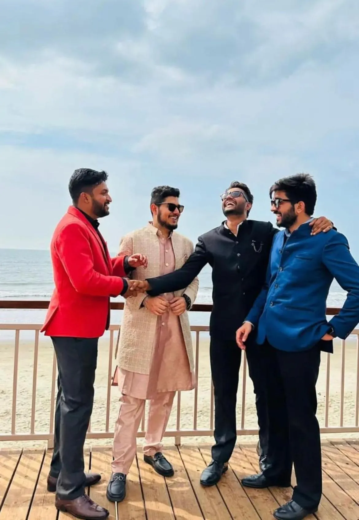 Restaurant/places to eat in Maargit Beach Resort