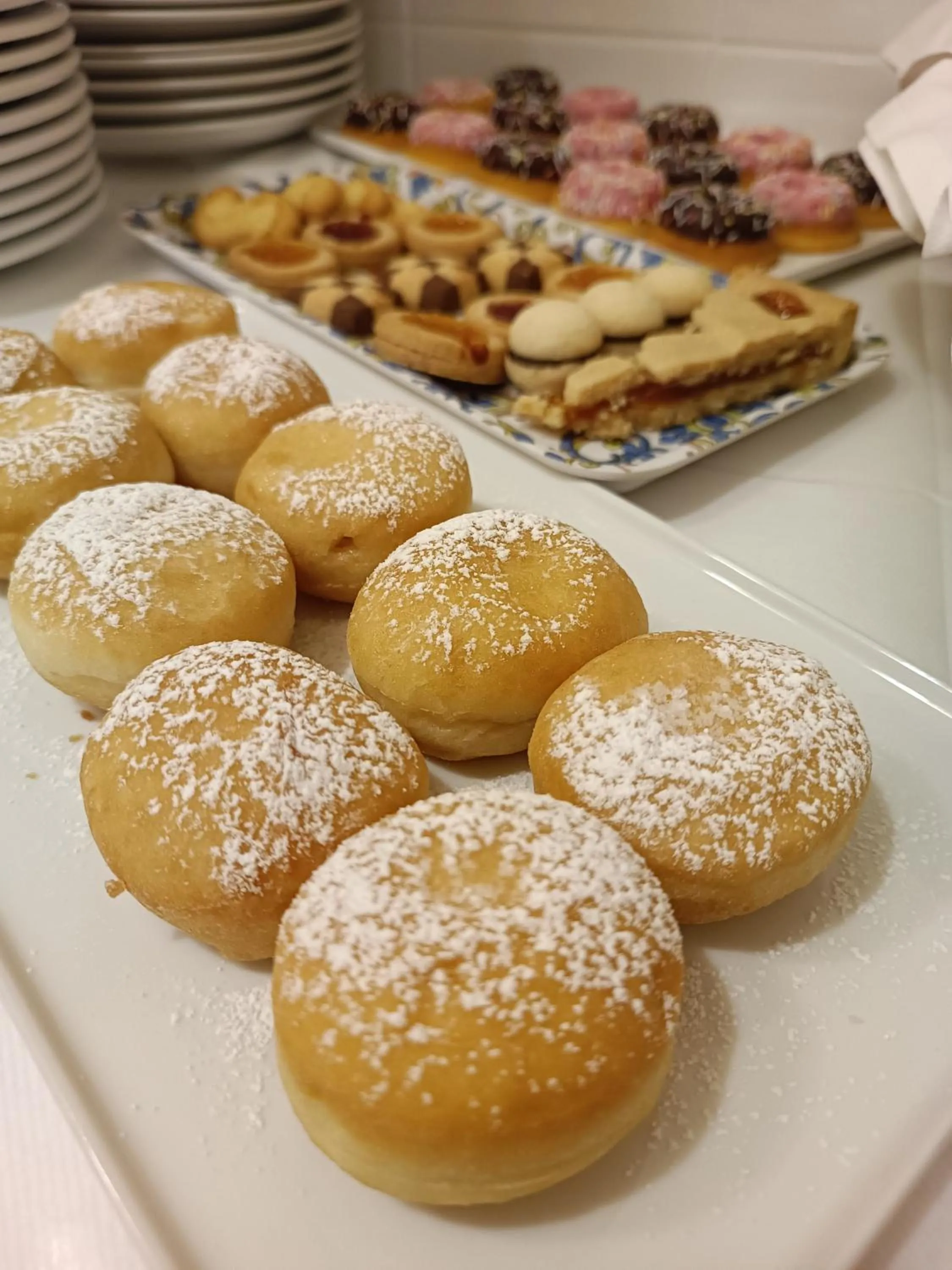 Buffet breakfast in Hotel Il Guscio